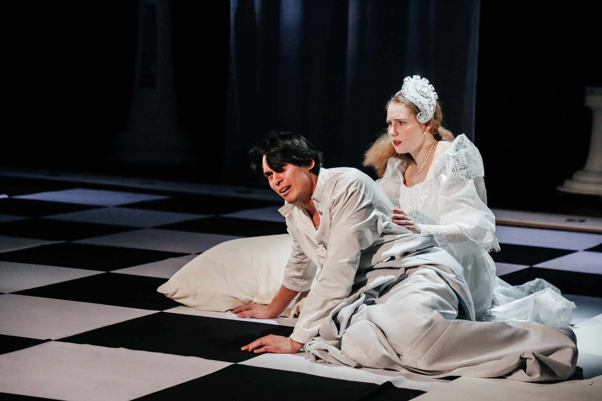 «Дядюшкин сон». Молодёжный театр алтая. Режиссер Дарья Камошина. Фоторепортаж. Театральная фотосъёмка