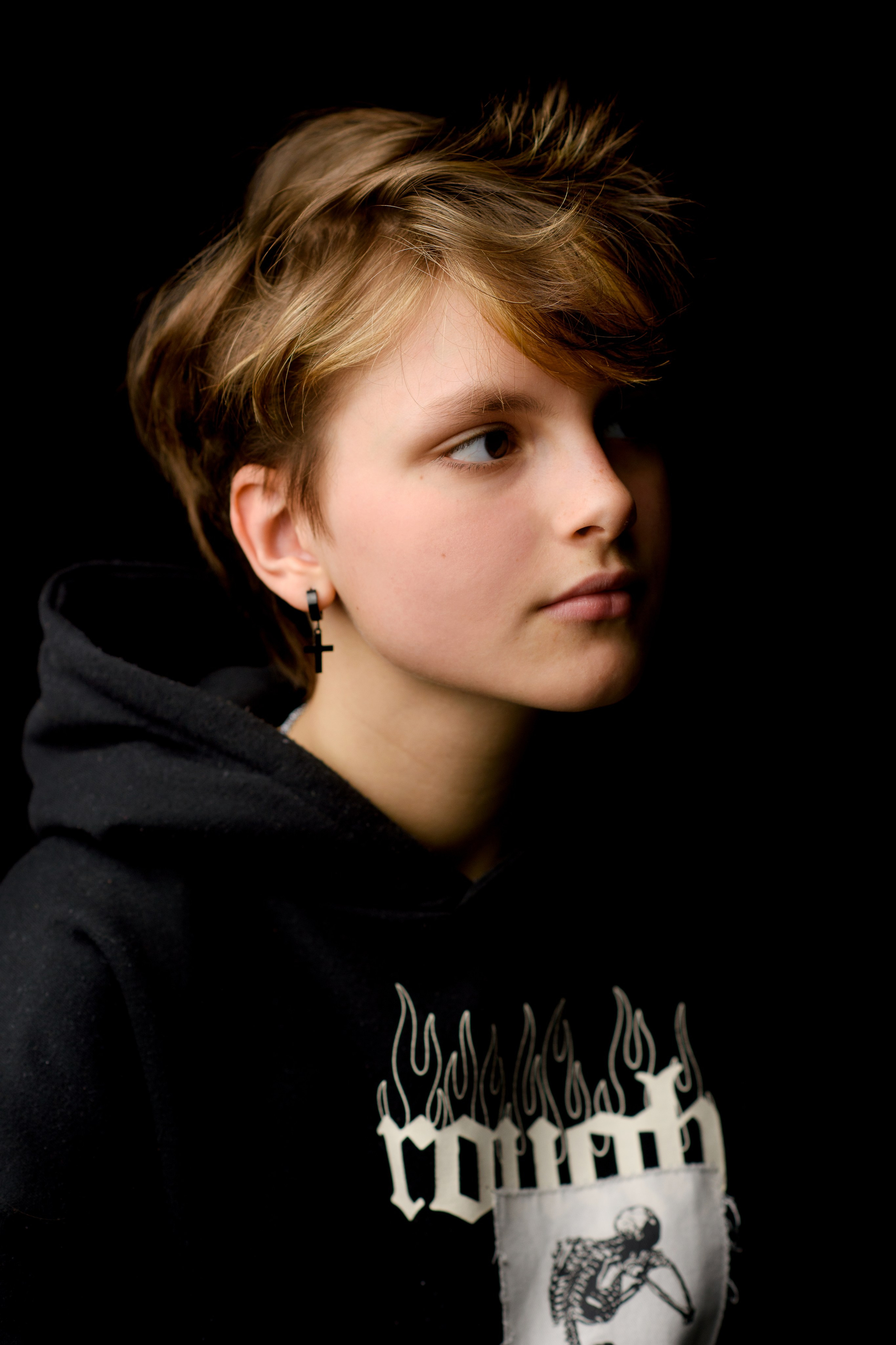 Студийная фотосессия девочки-подростка. Главная