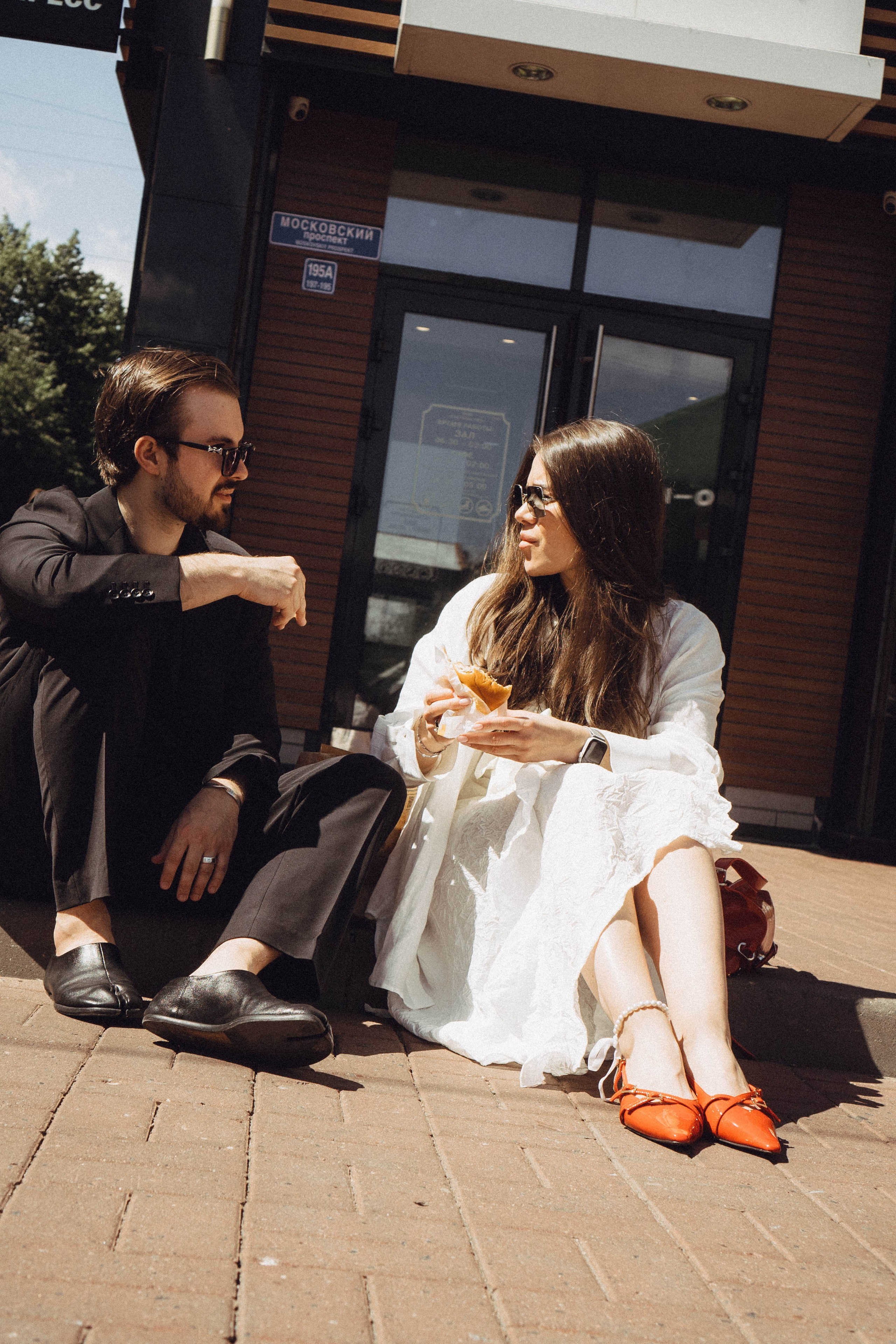 СВАДЕБНАЯ СЬЕМКА В ПАРКЕ ПОБЕДЫ И ПРОГУЛКА ПО МОСКОВСКОМУ ПРОСПЕКТУ. Профессиональный фотограф, Санкт-Петербург — Виктория Богомолова