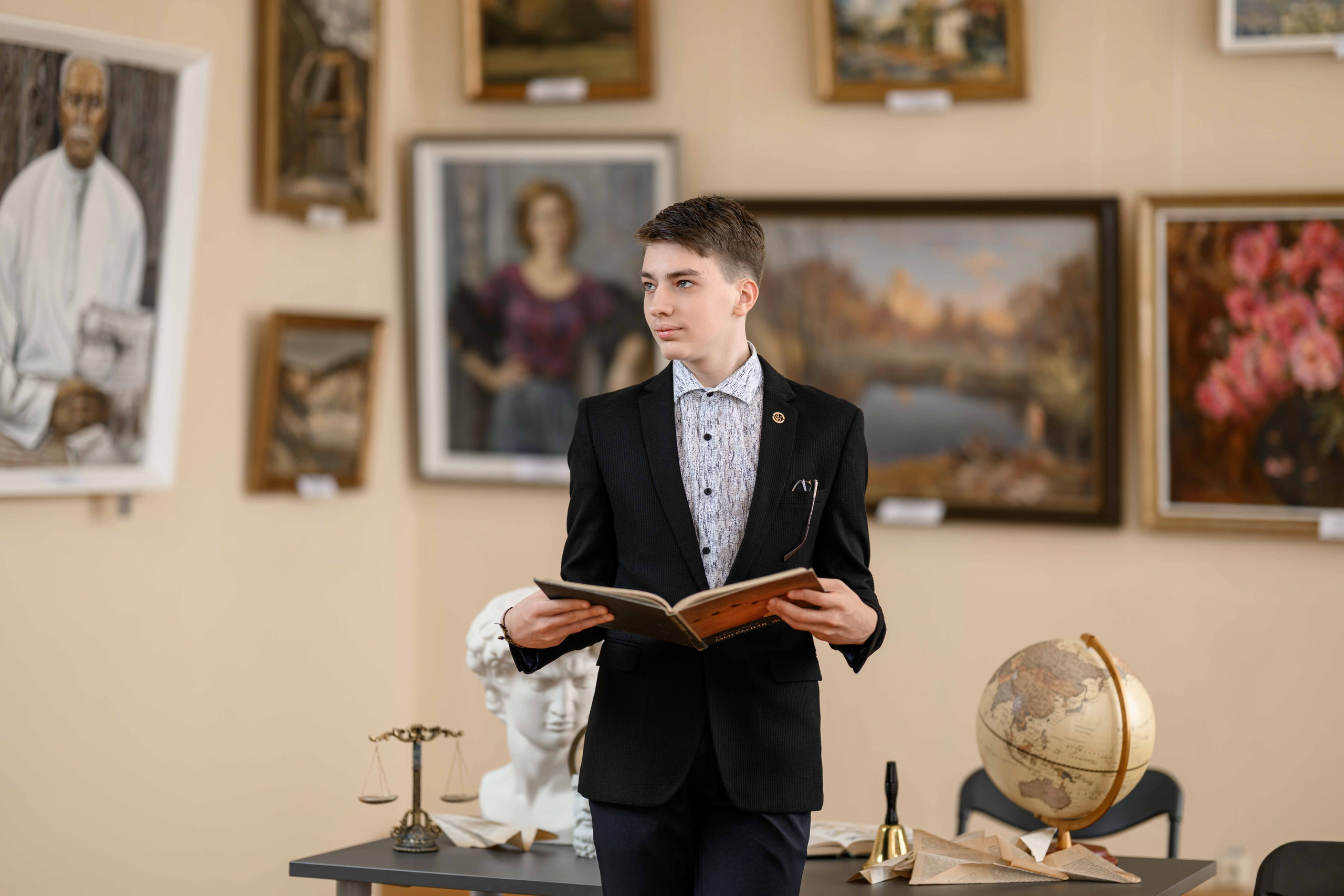 Съёмка в музеее. Свадебный фотограф Белгород Валуйки Старый Оскол Воронеж