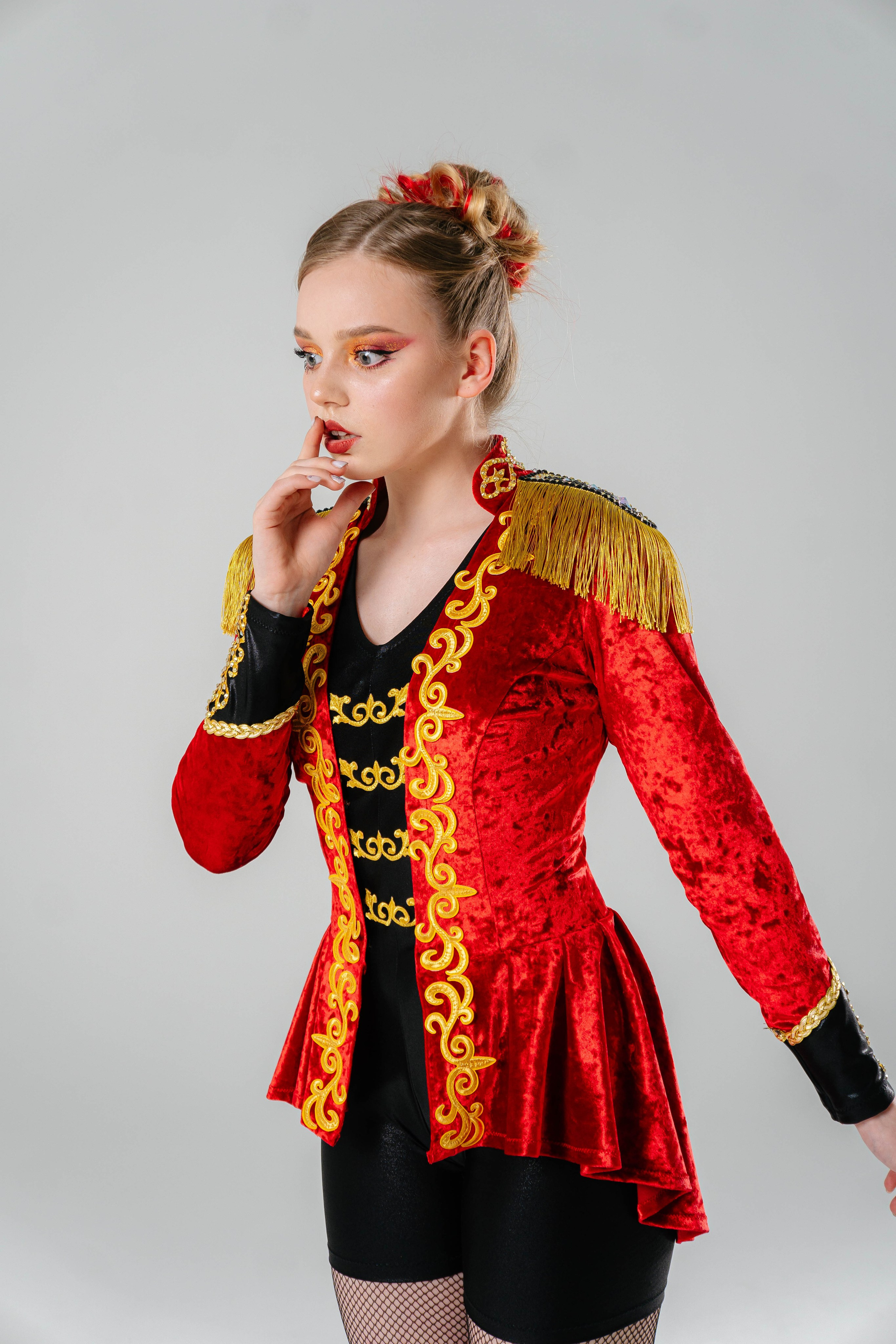 Circus. Фотограф / видеограф в Москве и Сочи Sofia Riversong