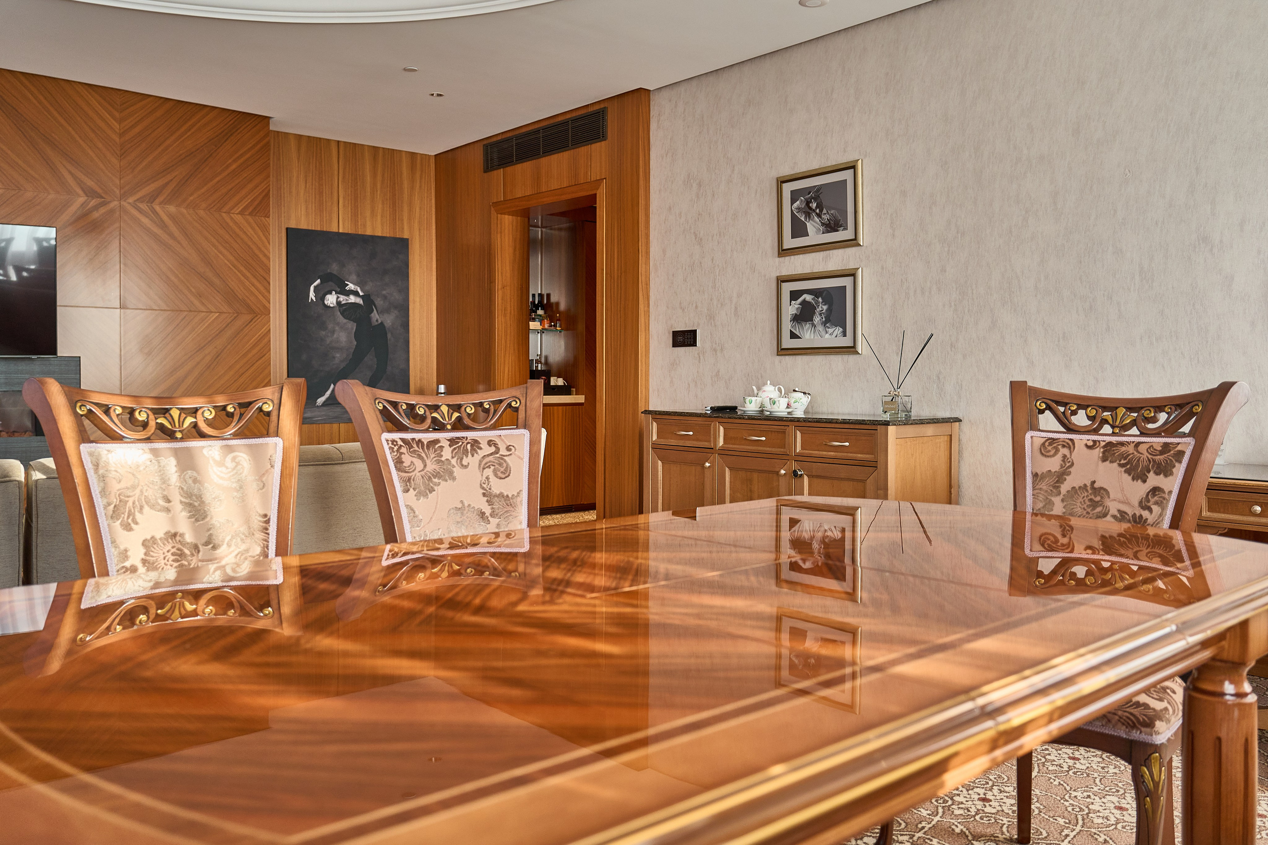 LOTTE HOTEL KIM KIMIN. Рекламный фотограф, видеограф, арт-директор в Санкт-Петербурге — Олег Хохрин