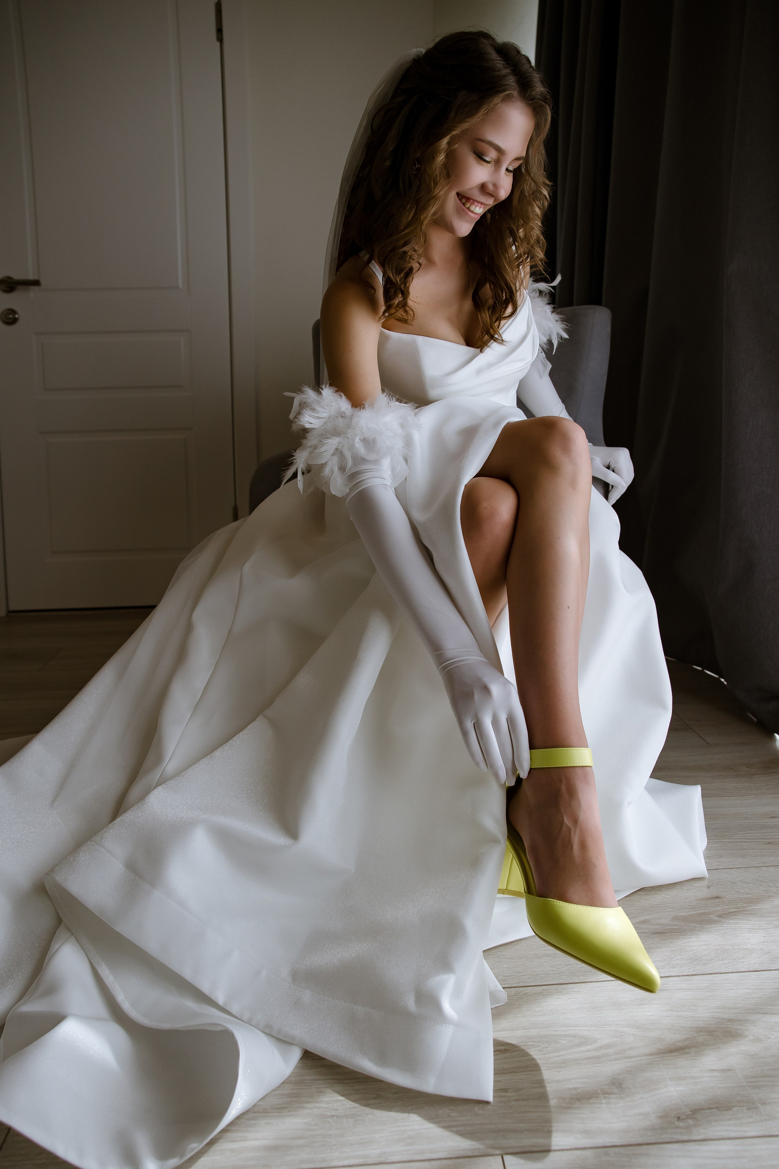 Яркая неоновая свадебная фотосессия в «Нет на карте». Свадебный и семейный фотограф в Самаре и Тольятти | Елена Топанцева