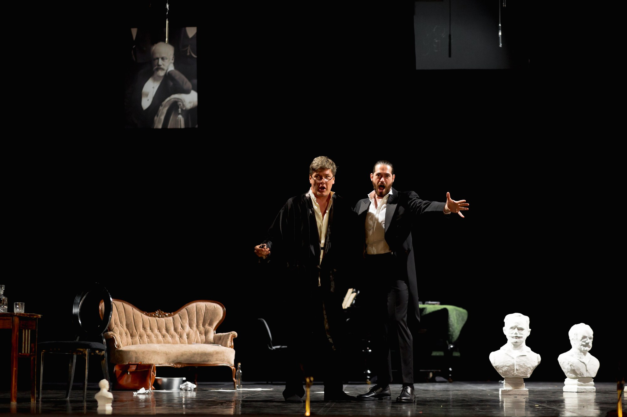 Спектакль Приглушенные голоса в Театре Эрмитажа (+репетиция). Семейный и портретный фотограф в Санкт-Петербурге Андрей Воробьев