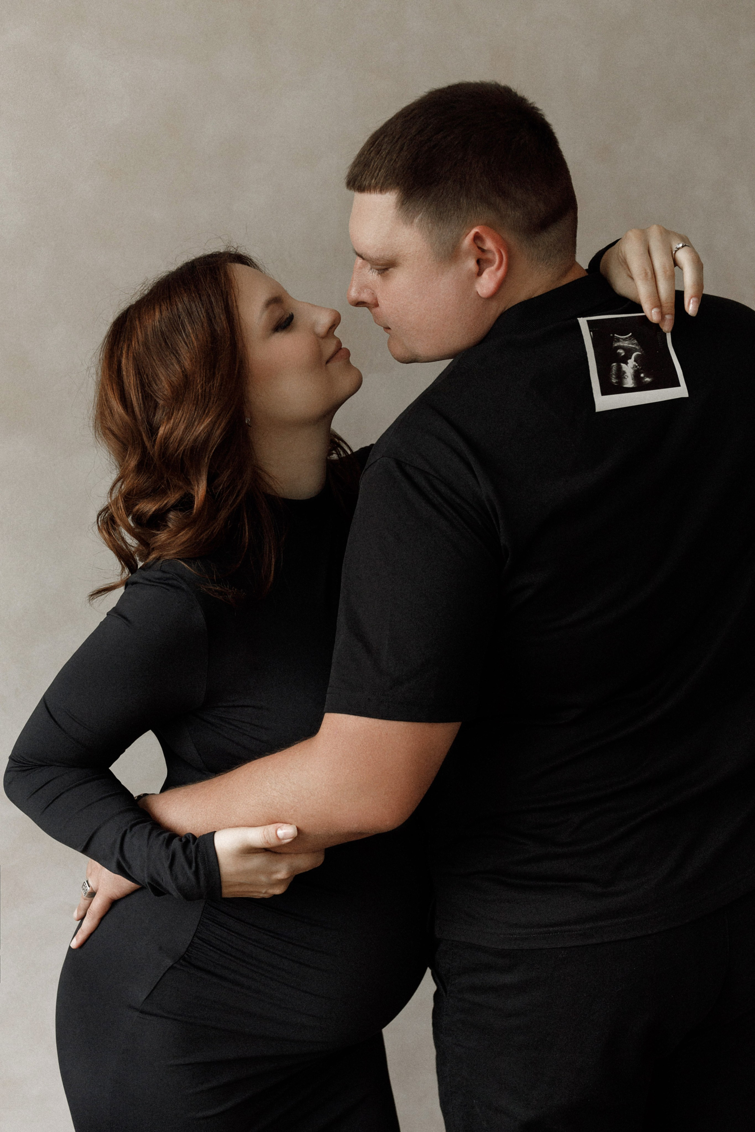 2025. Фотограф беременности и материнства Аделя Юсупова