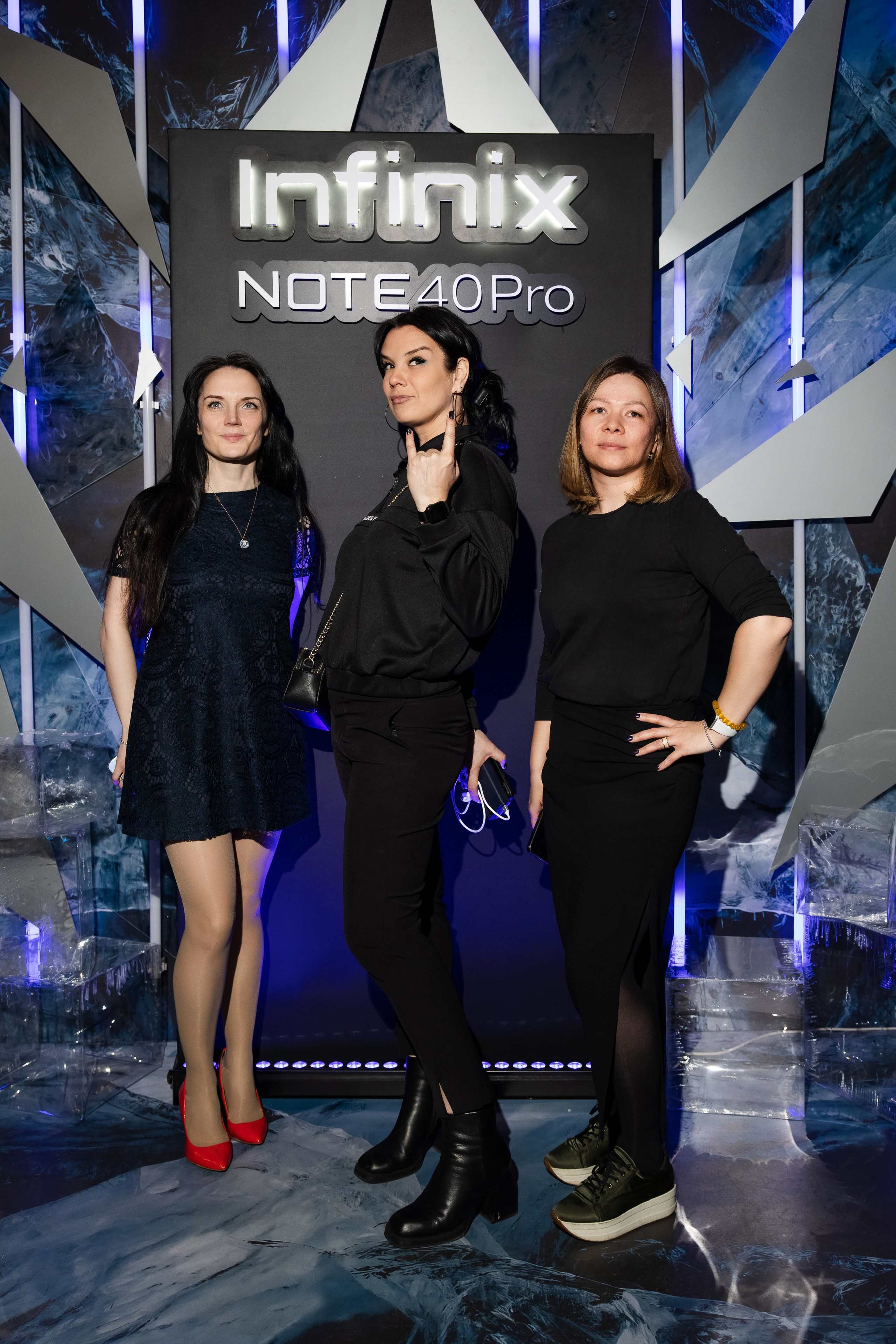 Презентация Infinix. Свадебный репортажный фотограф в Москве