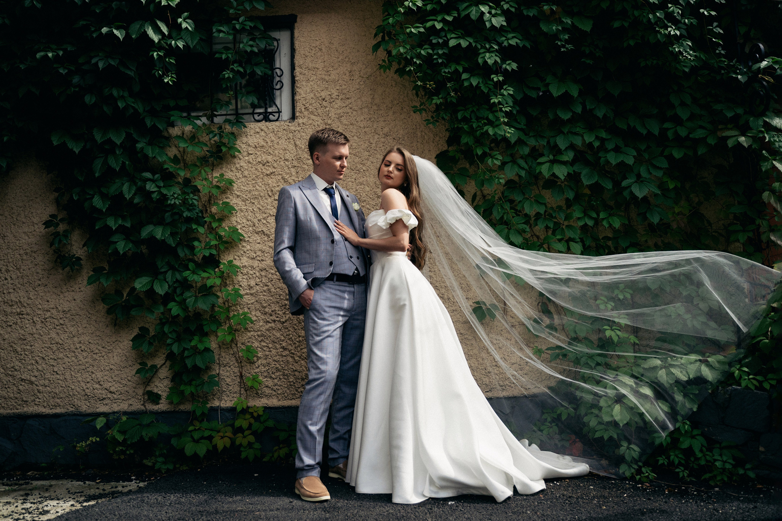 Свадебная фотосъемка и видеосъемка. Семейный и свадебный фотограф Молодзяновская Елена