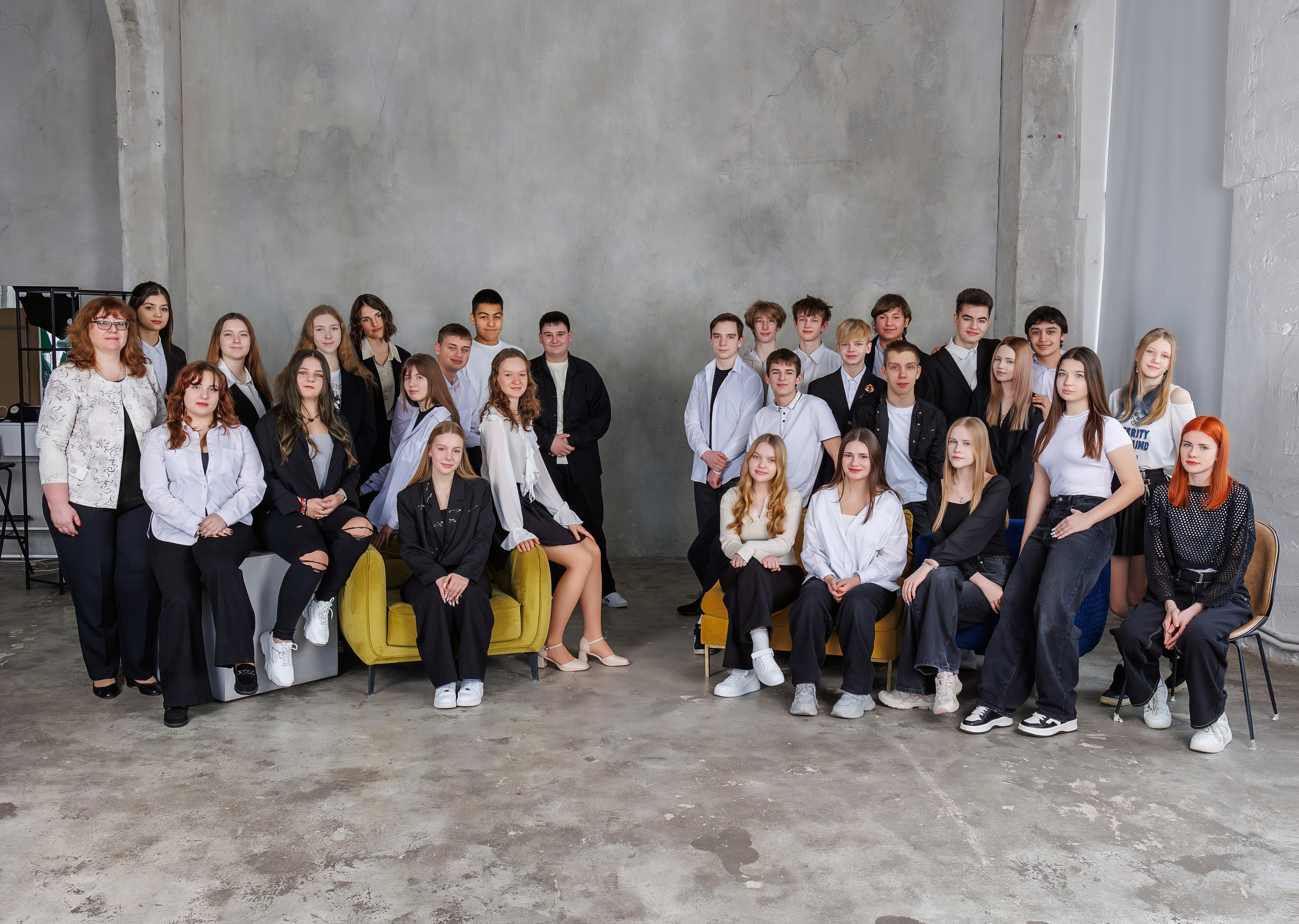 Вадя и Надя — индивидуальные фотоальбомы для детских садов и школ, полный цикл от съёмки до готового альбома