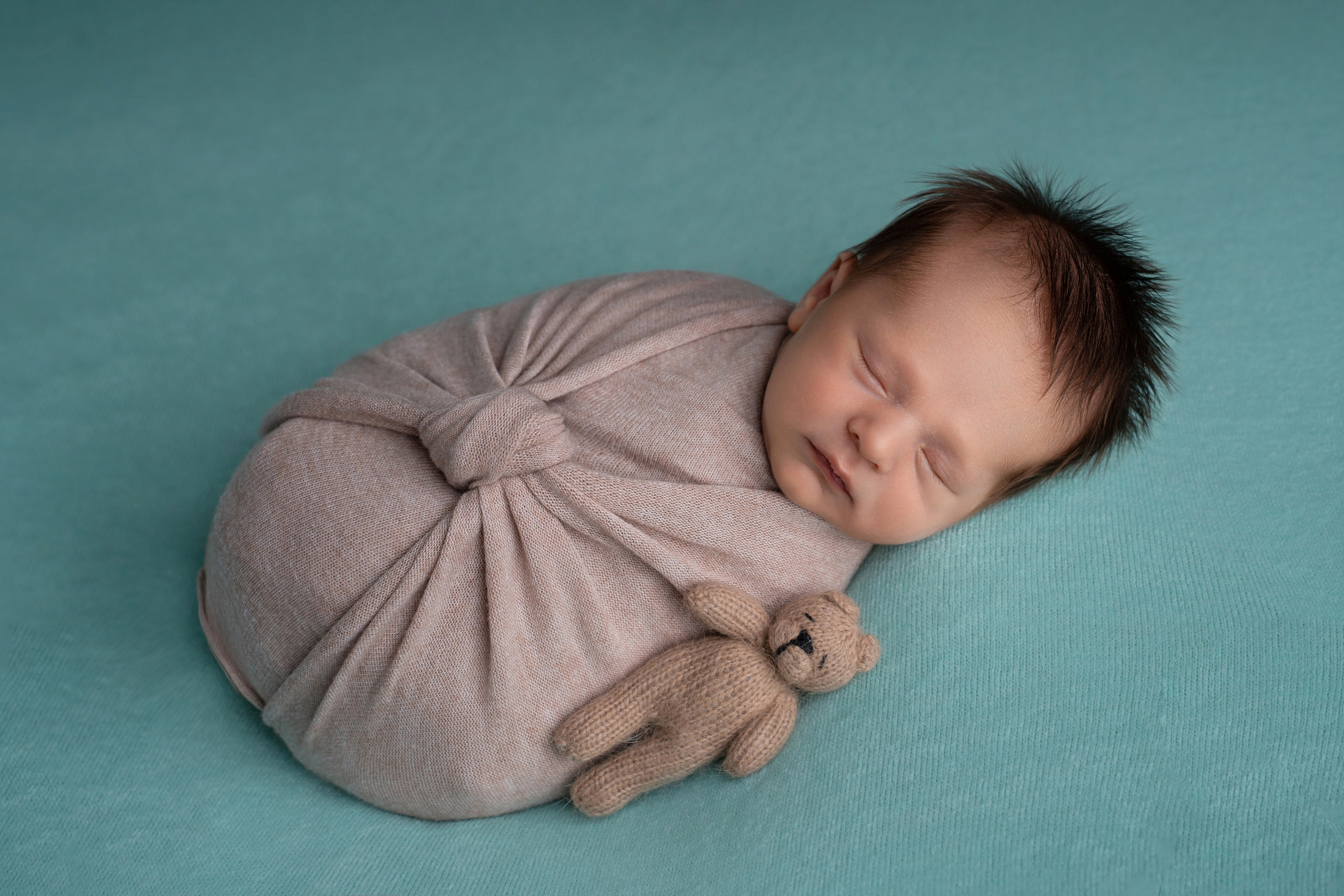 Ньюборн. Фотограф новорожденных Оренбург и свадебный фотограф Оренбург