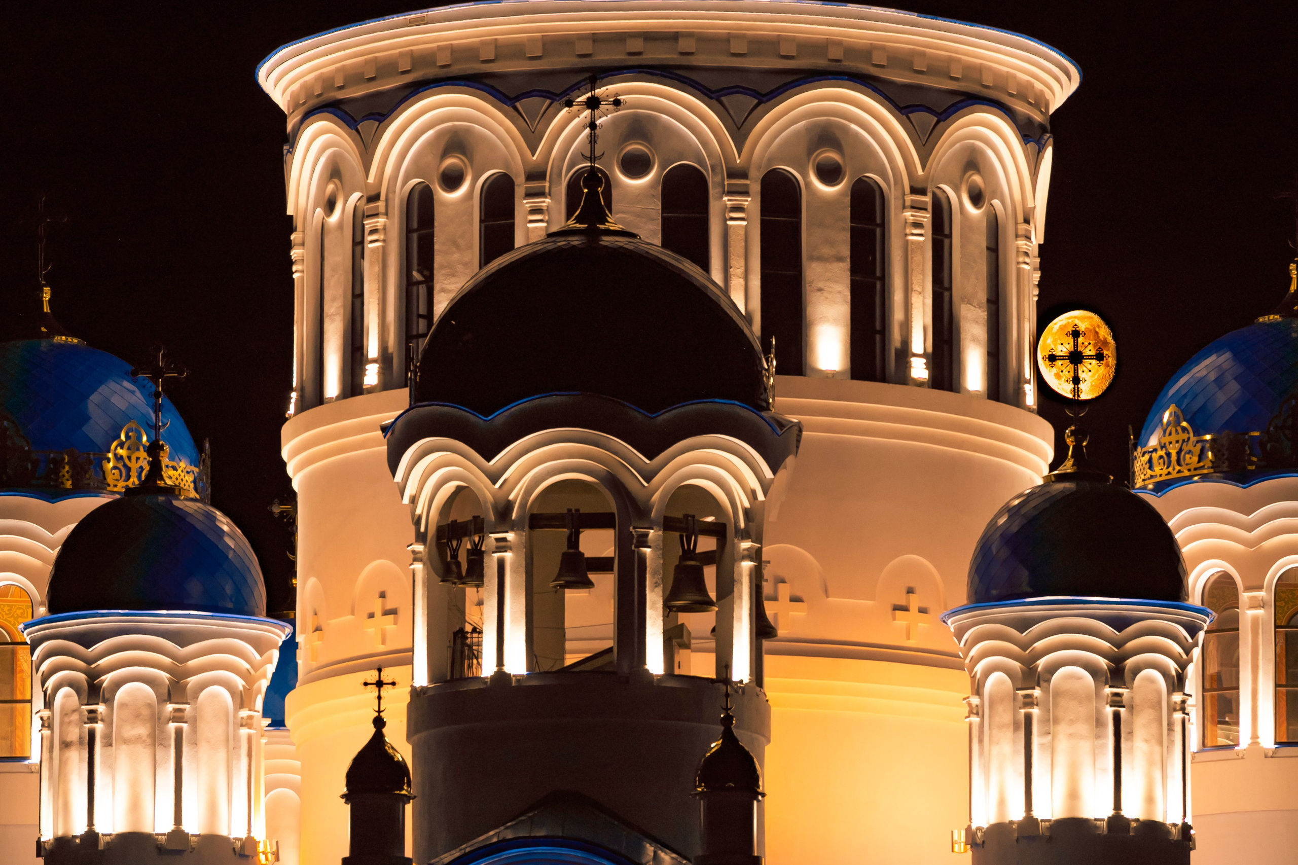 Город в ночи. Фотограф Елена Вишневская (Ушакова) Нефтеюганск, Сургут, Тюмень