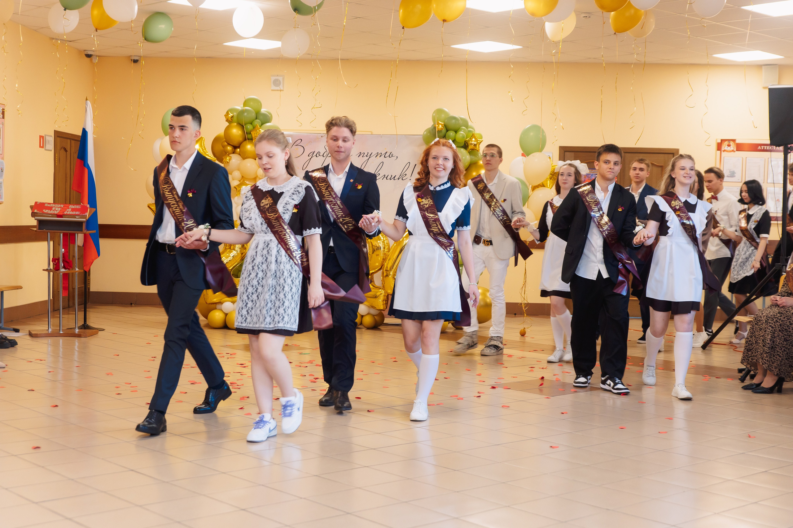 Последний звонок. Фотограф в Кронштадте и Санкт-Петербурге Анастасия Коваленко