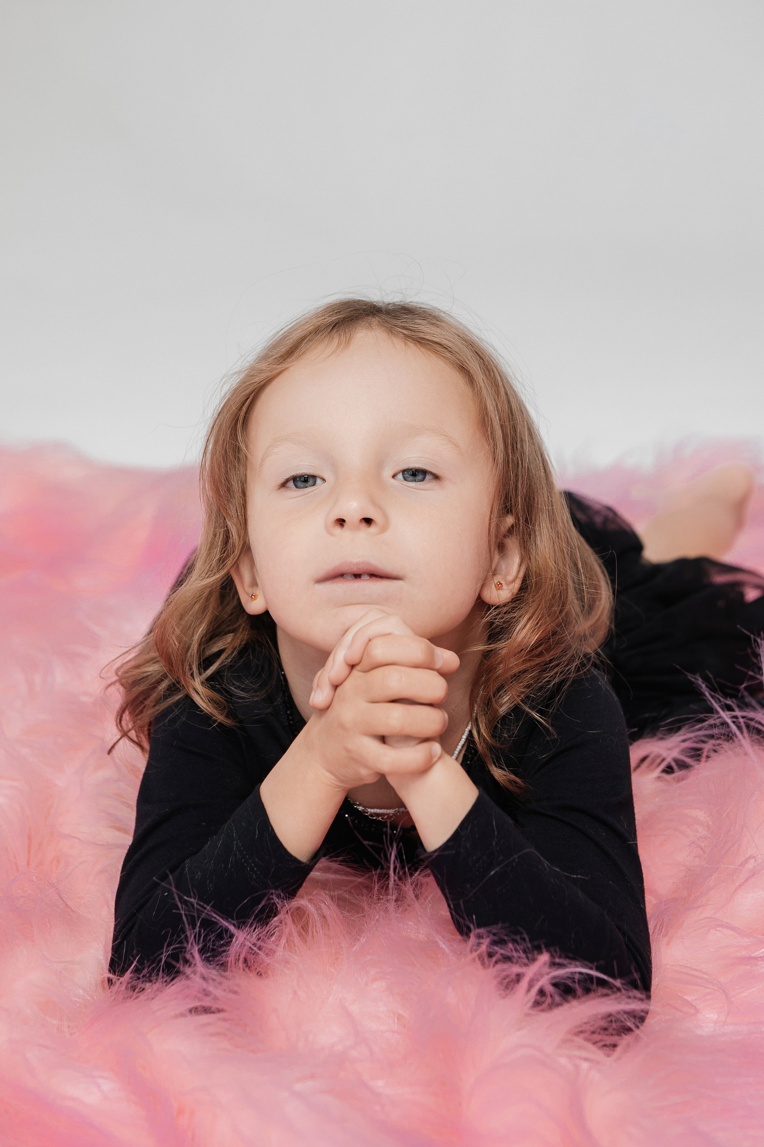 Семейная фотосессия в фотостудии. Свадебный и семейный фотограф Ибрагимова Мария из Екатеринбурга