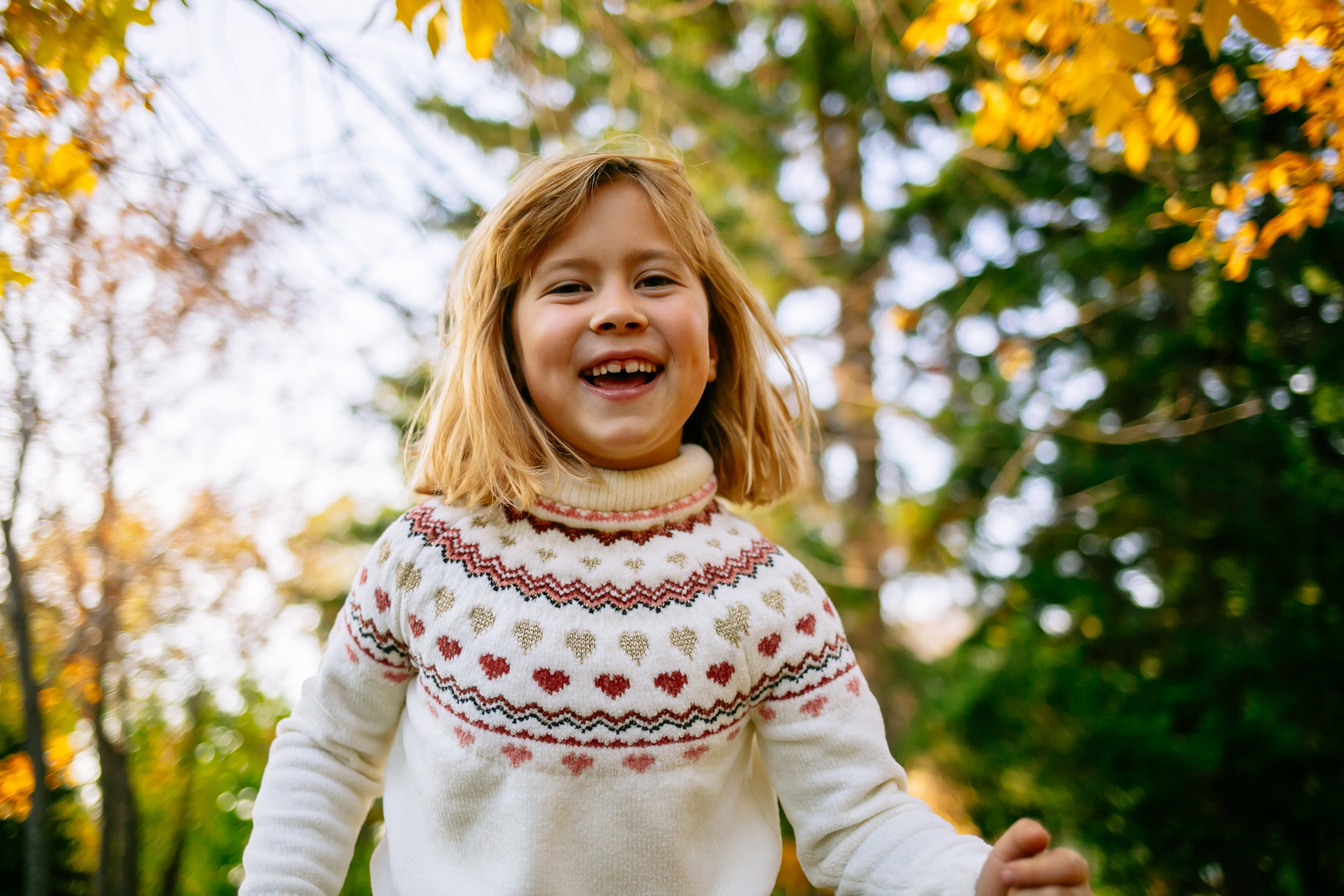 Юля, Анюта, Есения