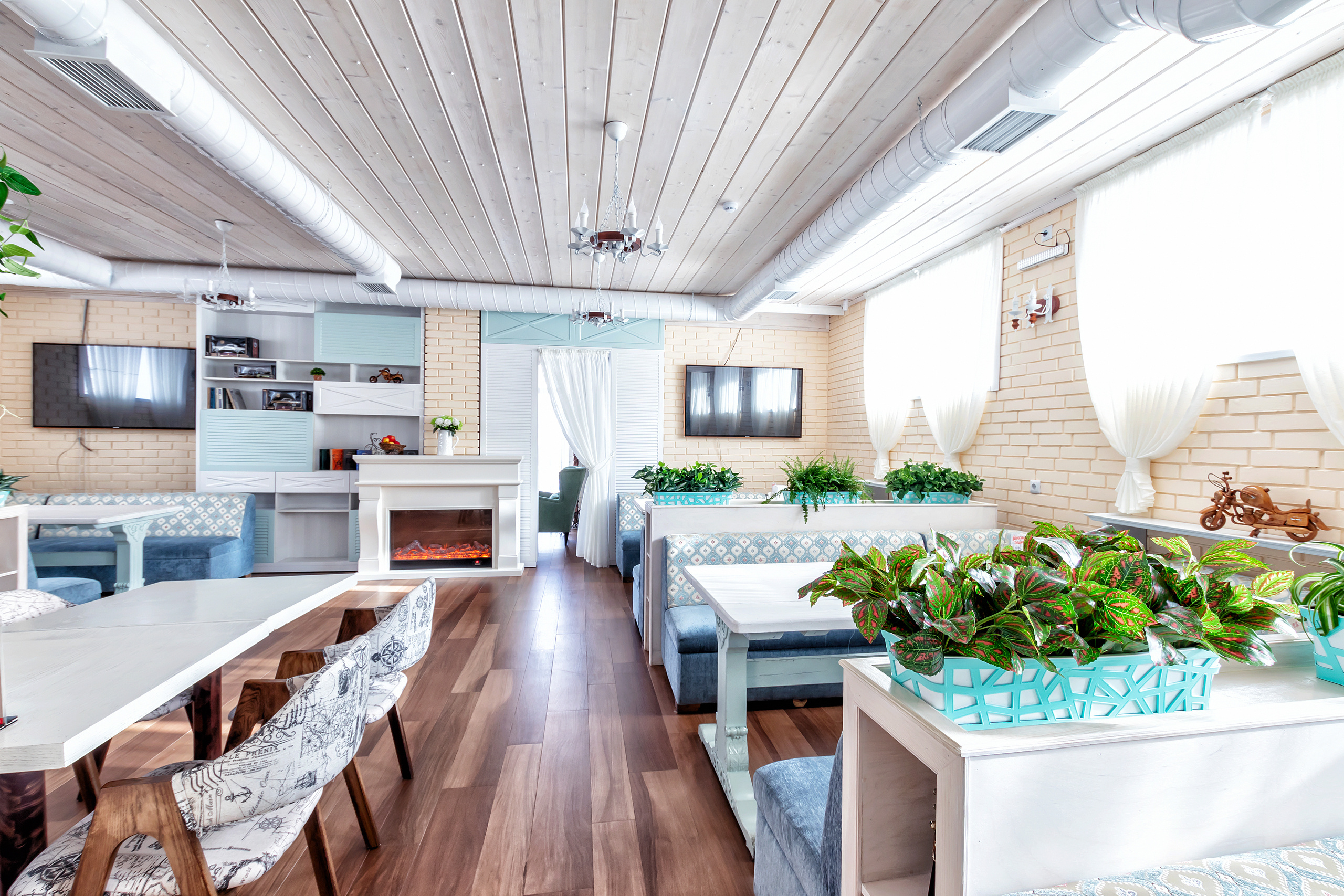 Интерьерная и рекламная фотосъемка в Астане. Профессиональный фотограф в Астане