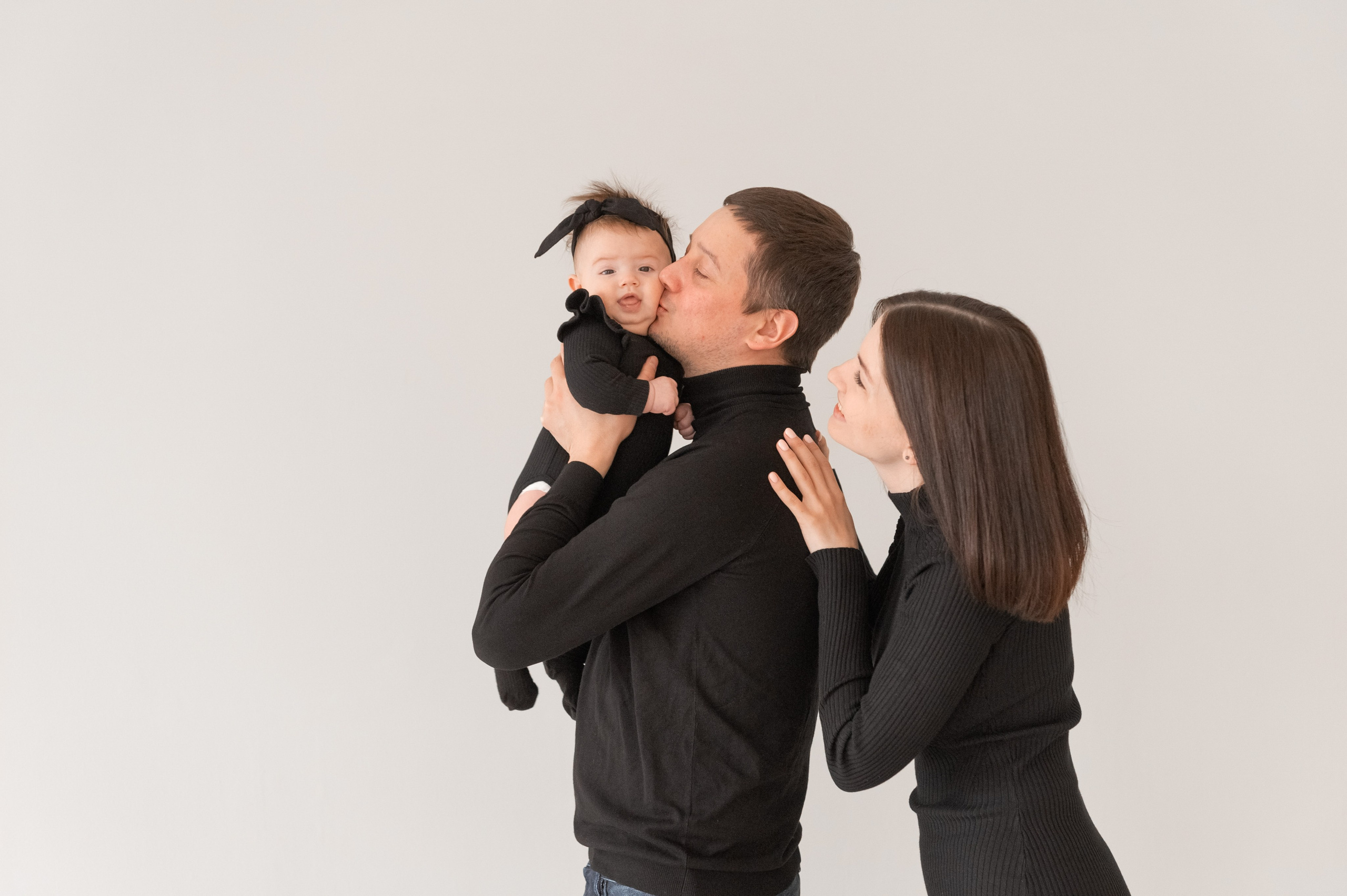 Яна Фарид и Аделина. Семейный и женский фотограф, контент фотосессия в Екатеринбурге