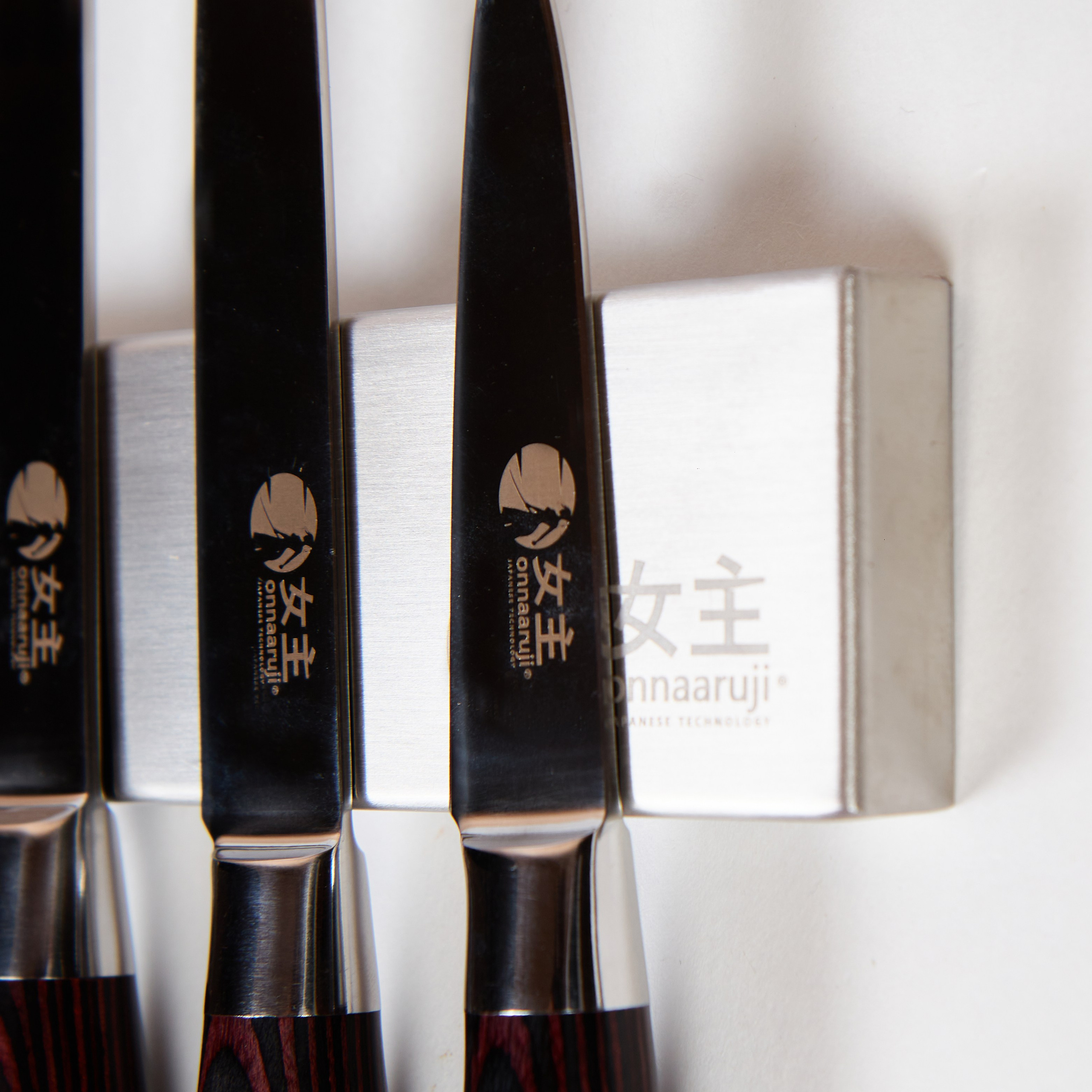 Фотосъёмка магнита для ножей