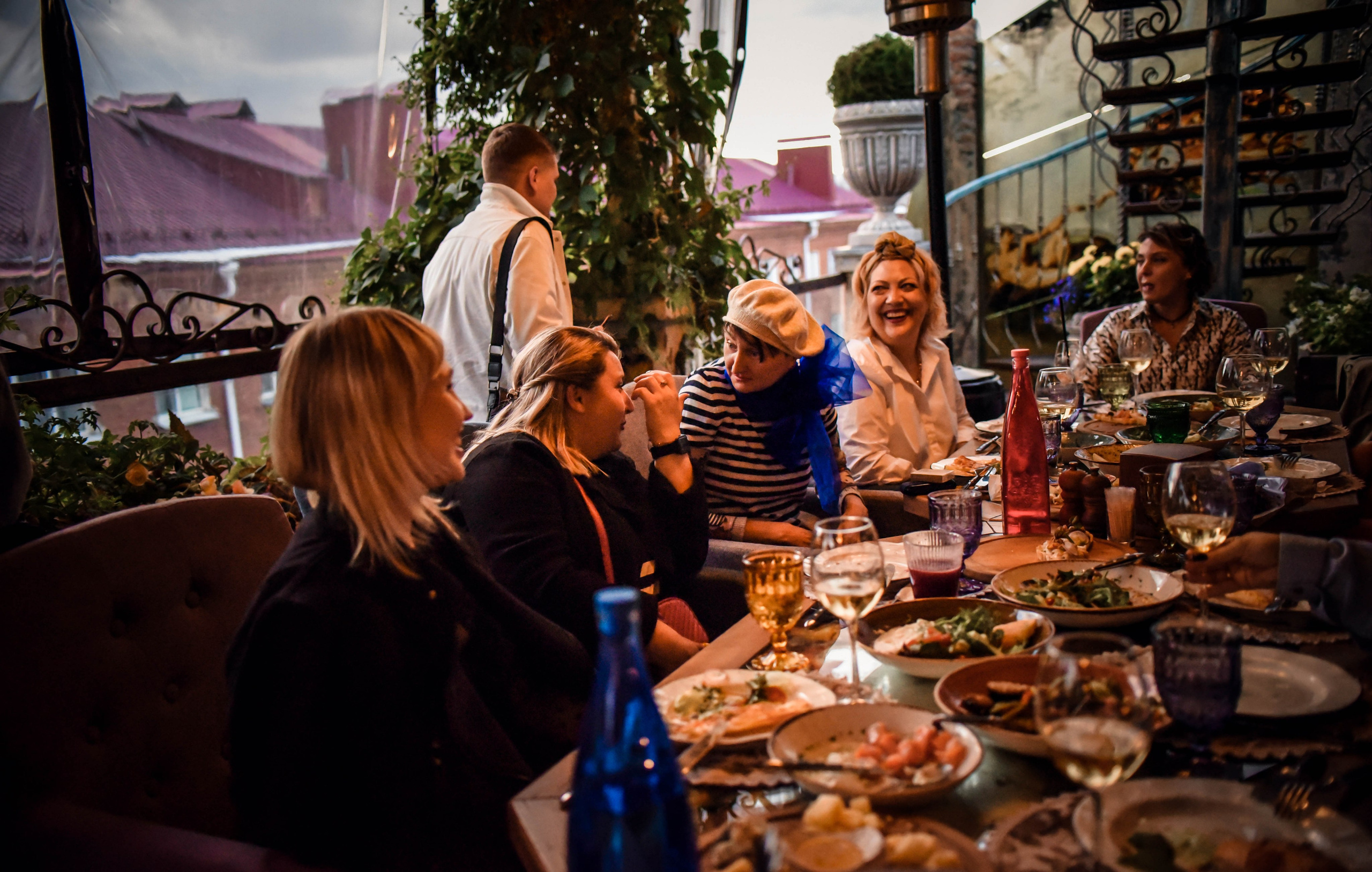 Тематическая вечеринка. Свадебный, семейный, детский, контент фотограф в Омске Максим Ильин