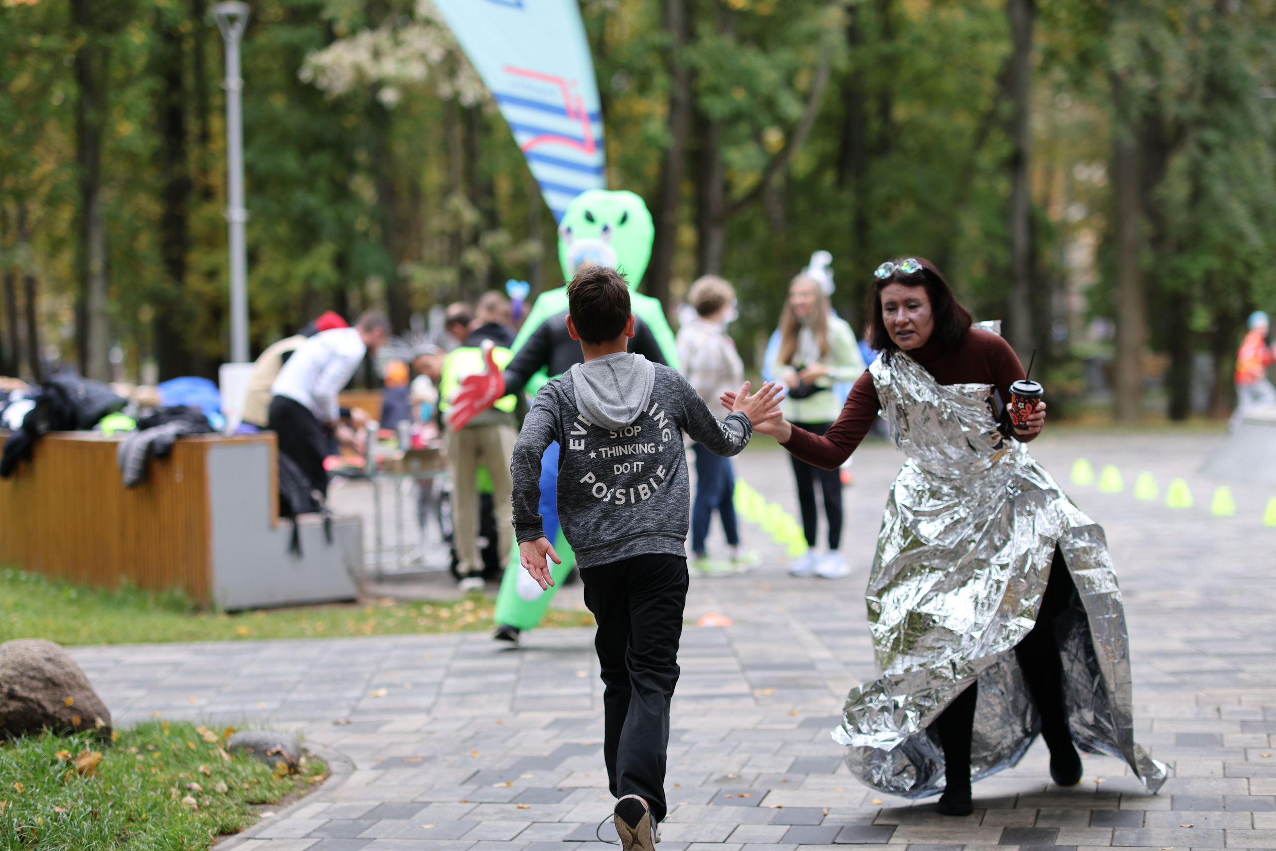 День рождения 5 вёрст Химки, 27.09.25. Фотограф Сергей Ловкий