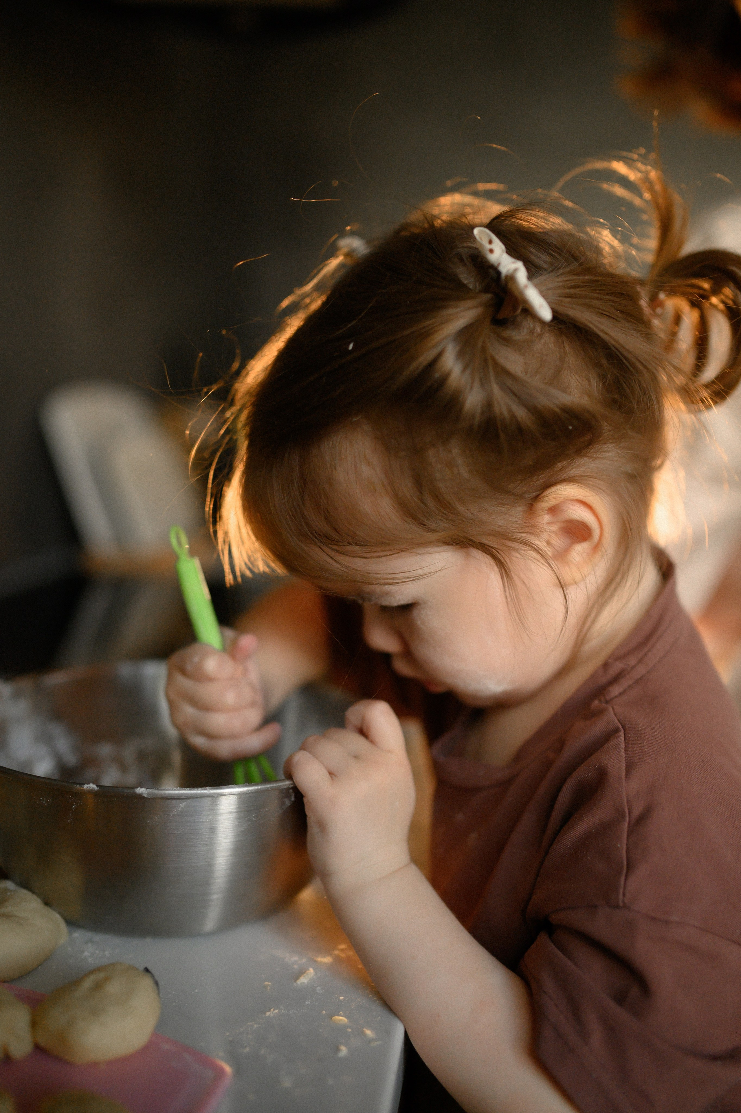 Руслан, Марта и Кира дома. Семейный и свадебный lifestyle-фотограф в Москве Мария Петрова