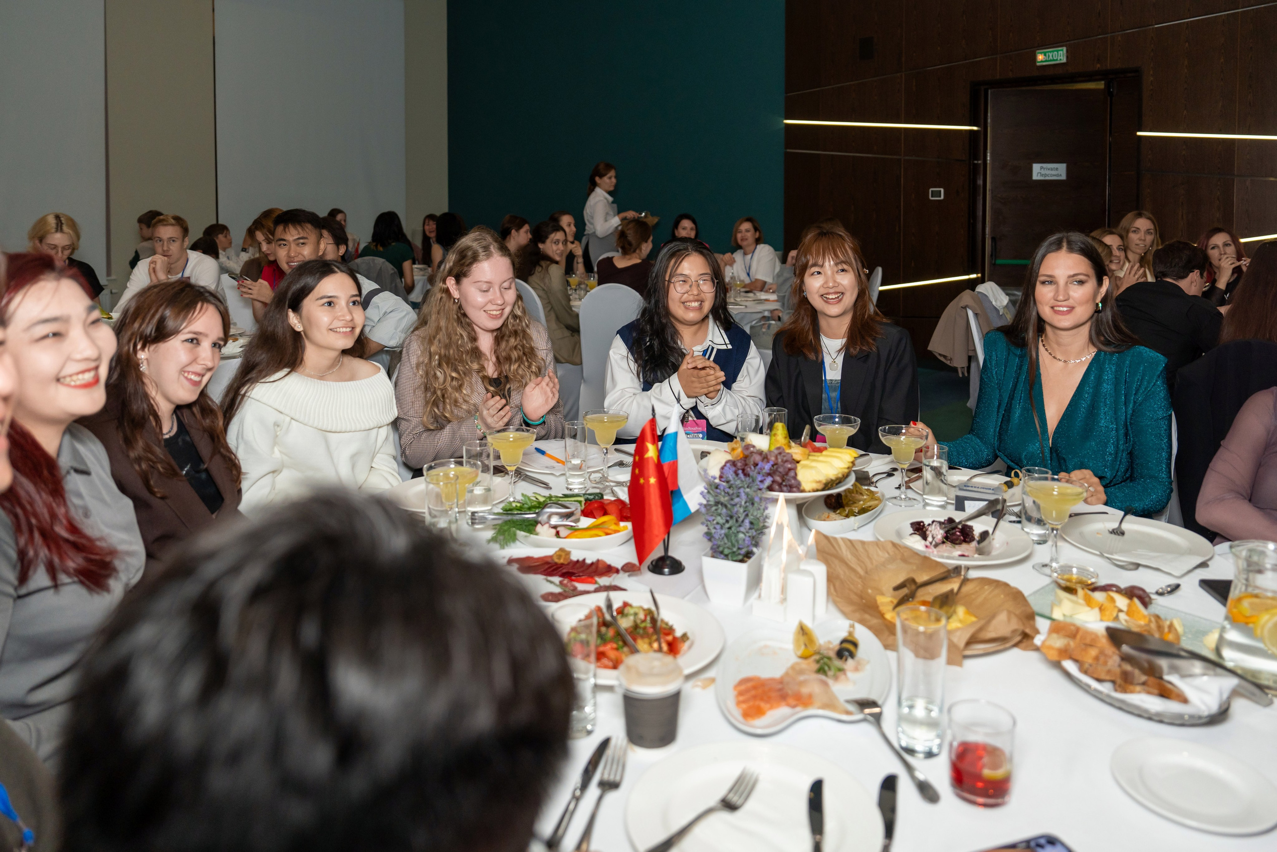 ChinaRosaFest 2024. Репортажный фотограф в Красной Поляне и Сочи Павлюченко Екатерина