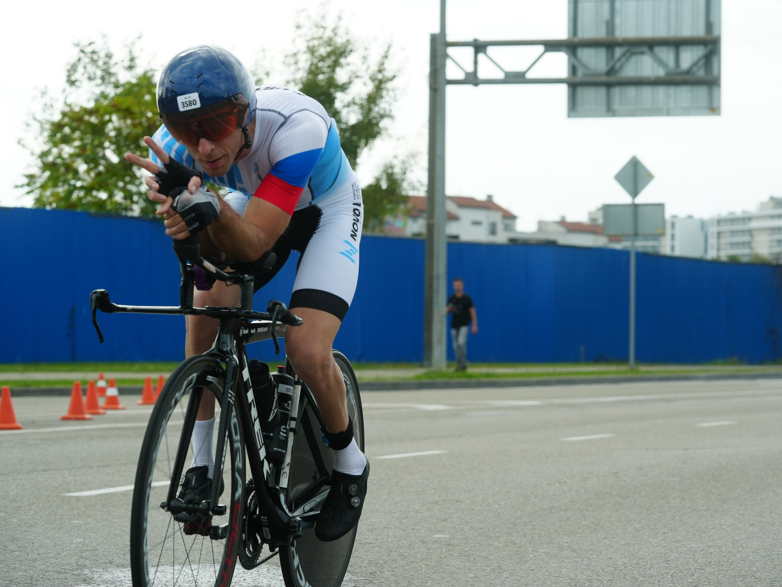 Фотоотчет партнерской интеграции для компании TELE2 на фестивале Ironstar. Репортажный фотограф в Красной Поляне и Сочи Павлюченко Екатерина