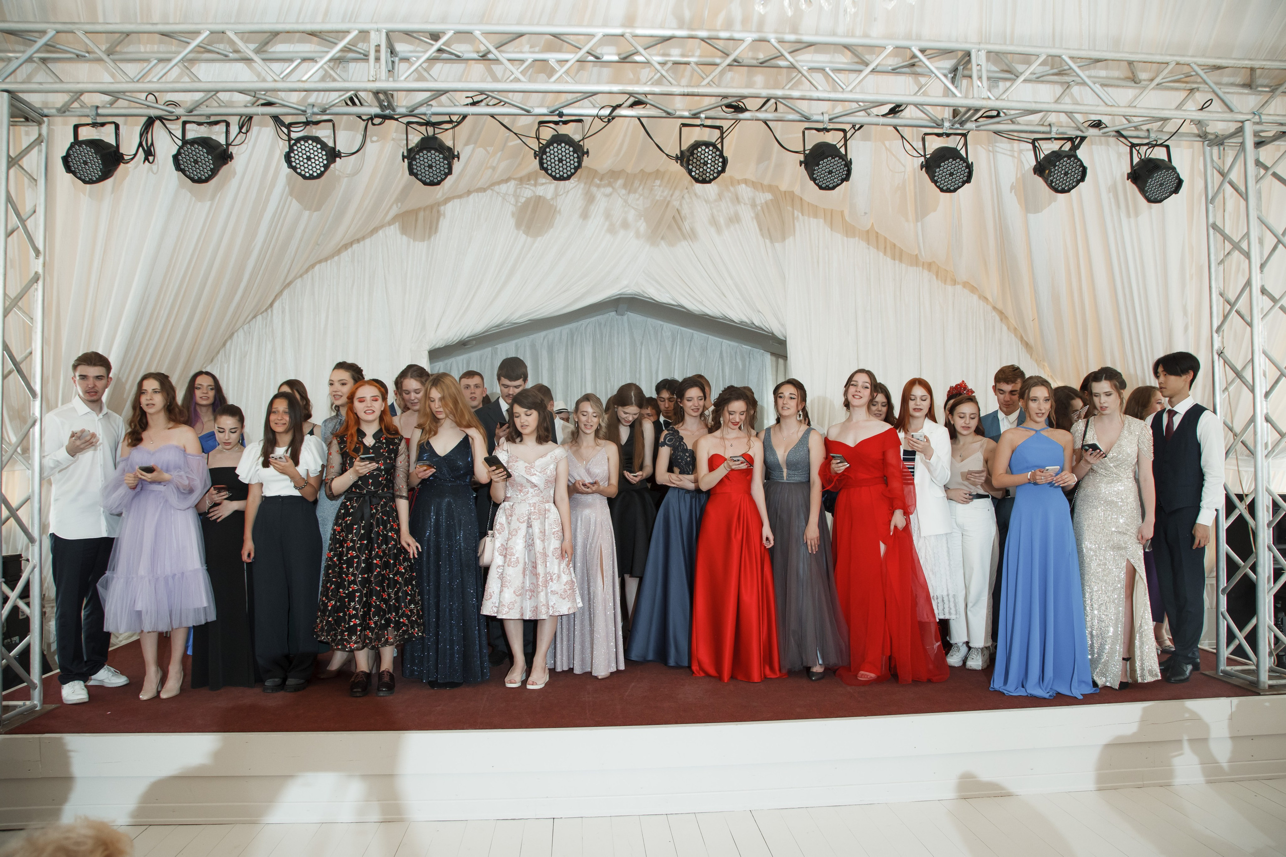 Выпускной, шатер в усадьбе «Гребнево». Свадебный и репортажный фотограф (Москва, Королев и другие)
