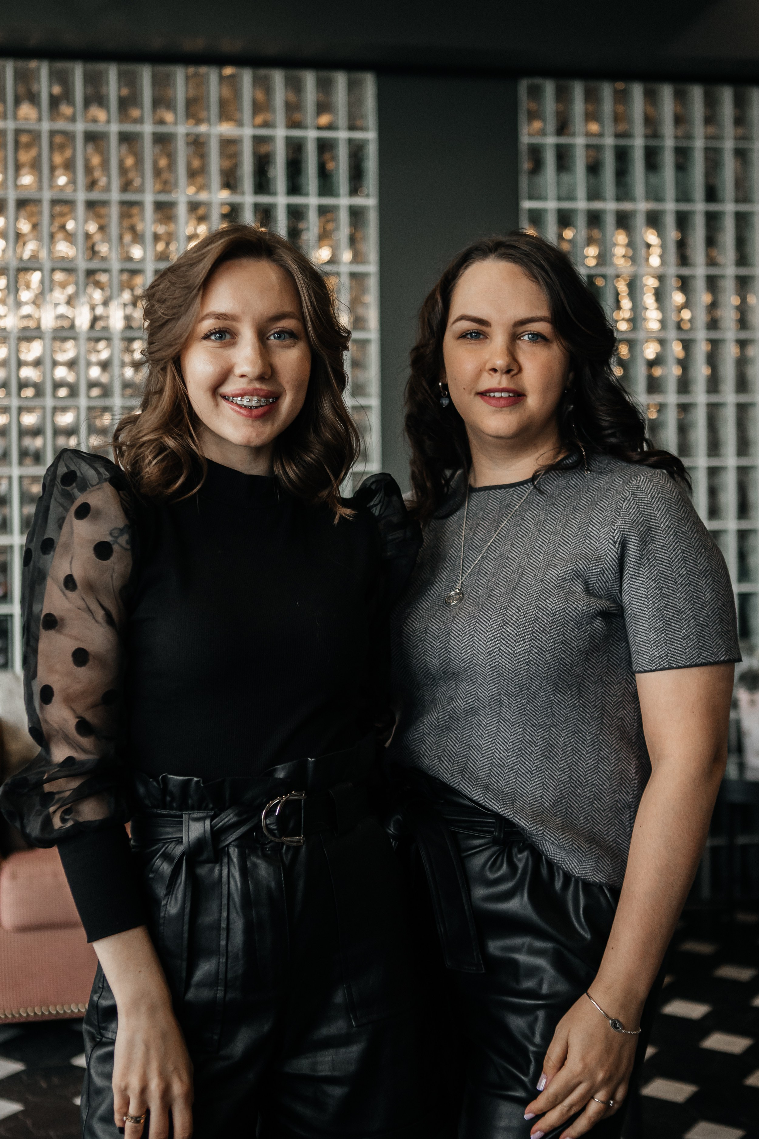 Нетворкинг Алены Климовой. Фотограф в Иркутске Анастасия Кись. Студийная фотосессия беременности в тканях Иркутск. Семейная фотосессия, ПОРТРЕТ «ПОКОЛЕНИЕ»