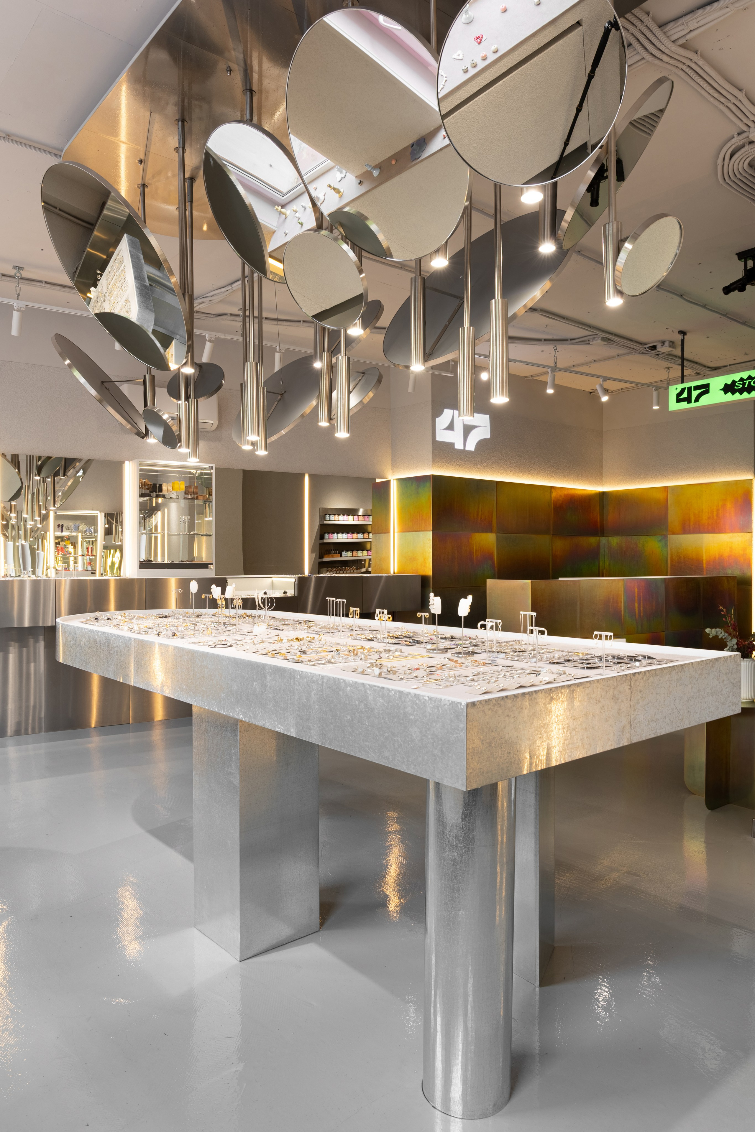 Ювелирный магазин 47 Store на Цветном бульваре. Интерьерный фотограф в Нижнем Новгороде и Москве Владимир Гудков