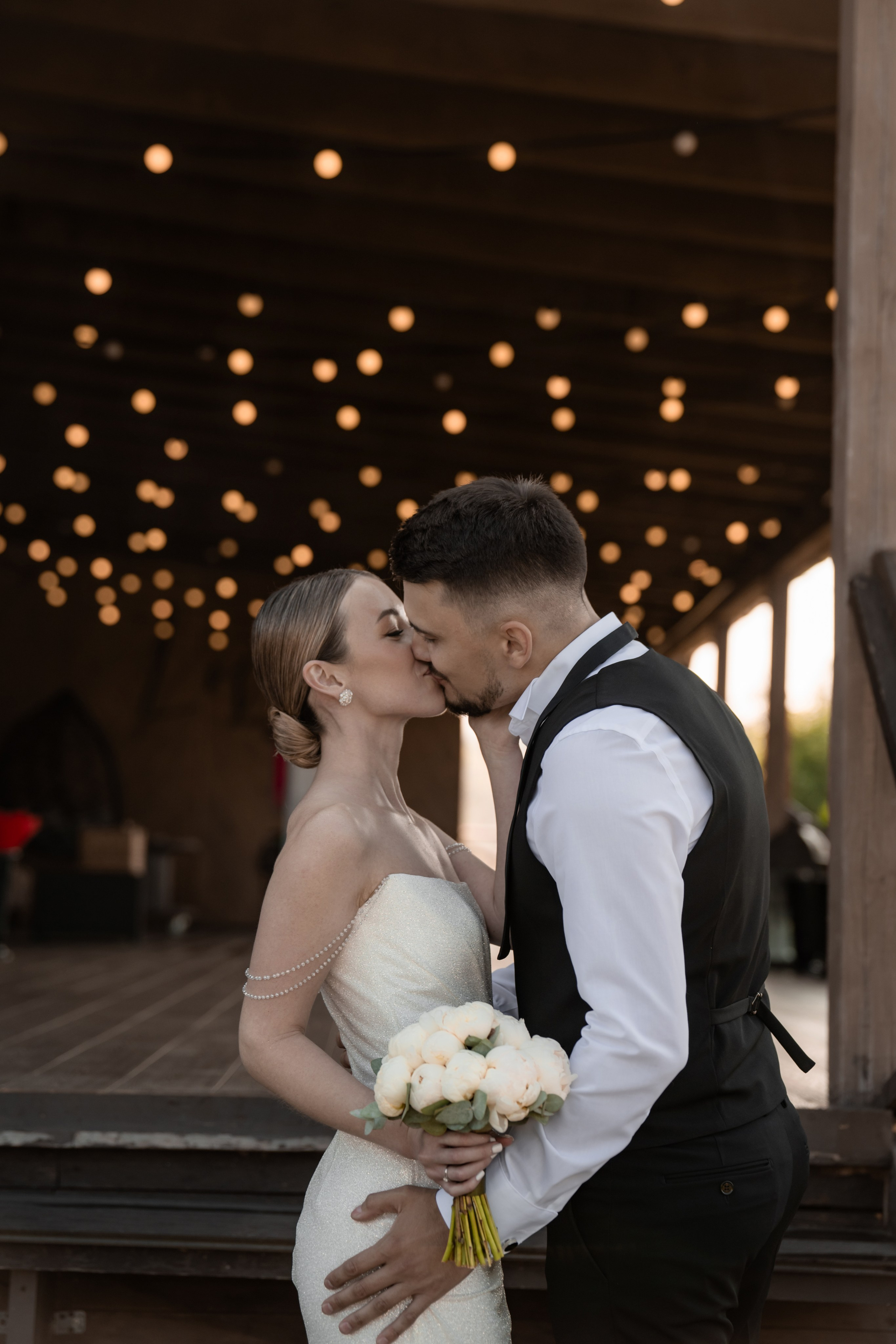 2024. Богдан и Ирина. Свадебный и семейный фотограф в Москве и Европе Евгения Амелина