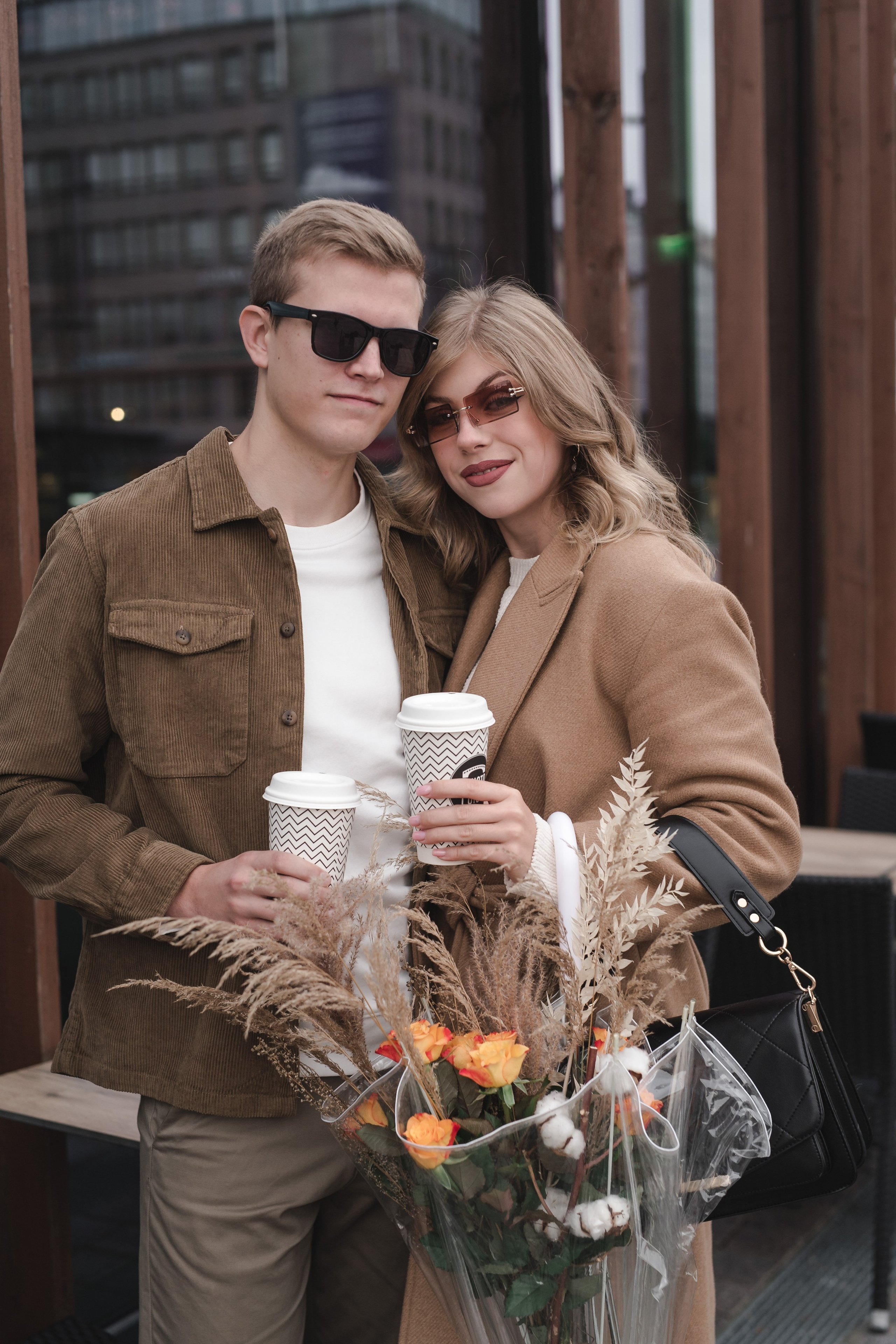 Emilia and Ettu. Family and content photographer