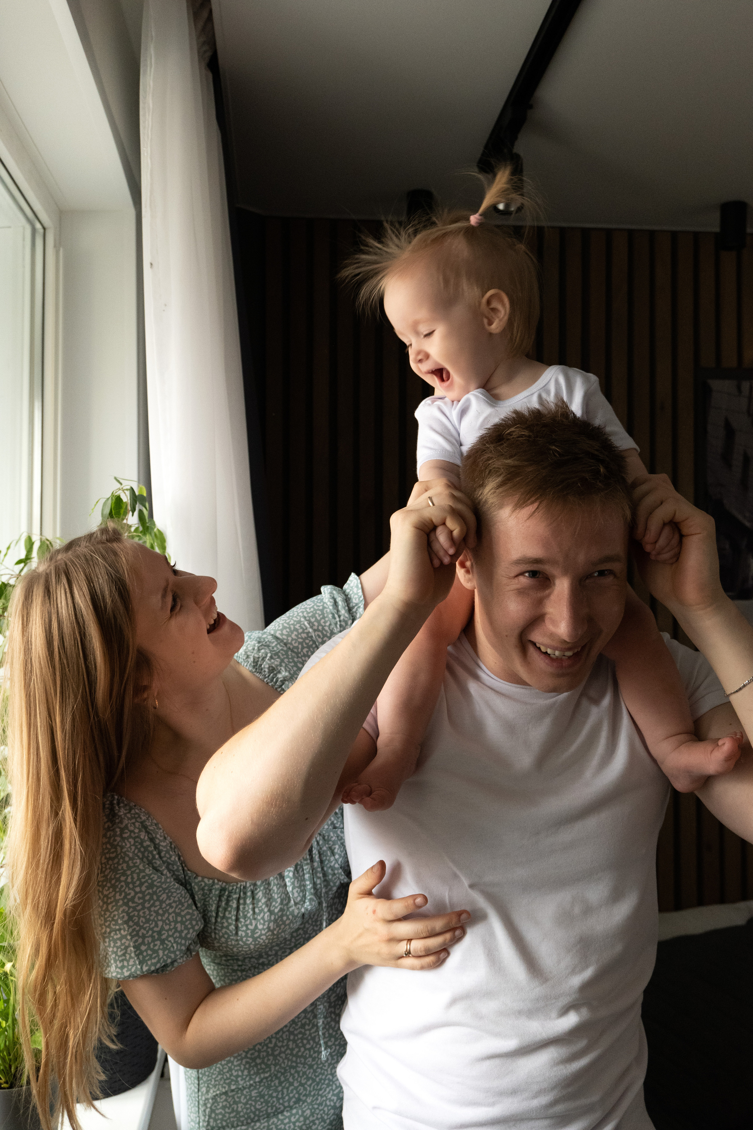 Домашняя фотосессия: «Евочке 1 год». Фотограф видеограф Ольга Василевская