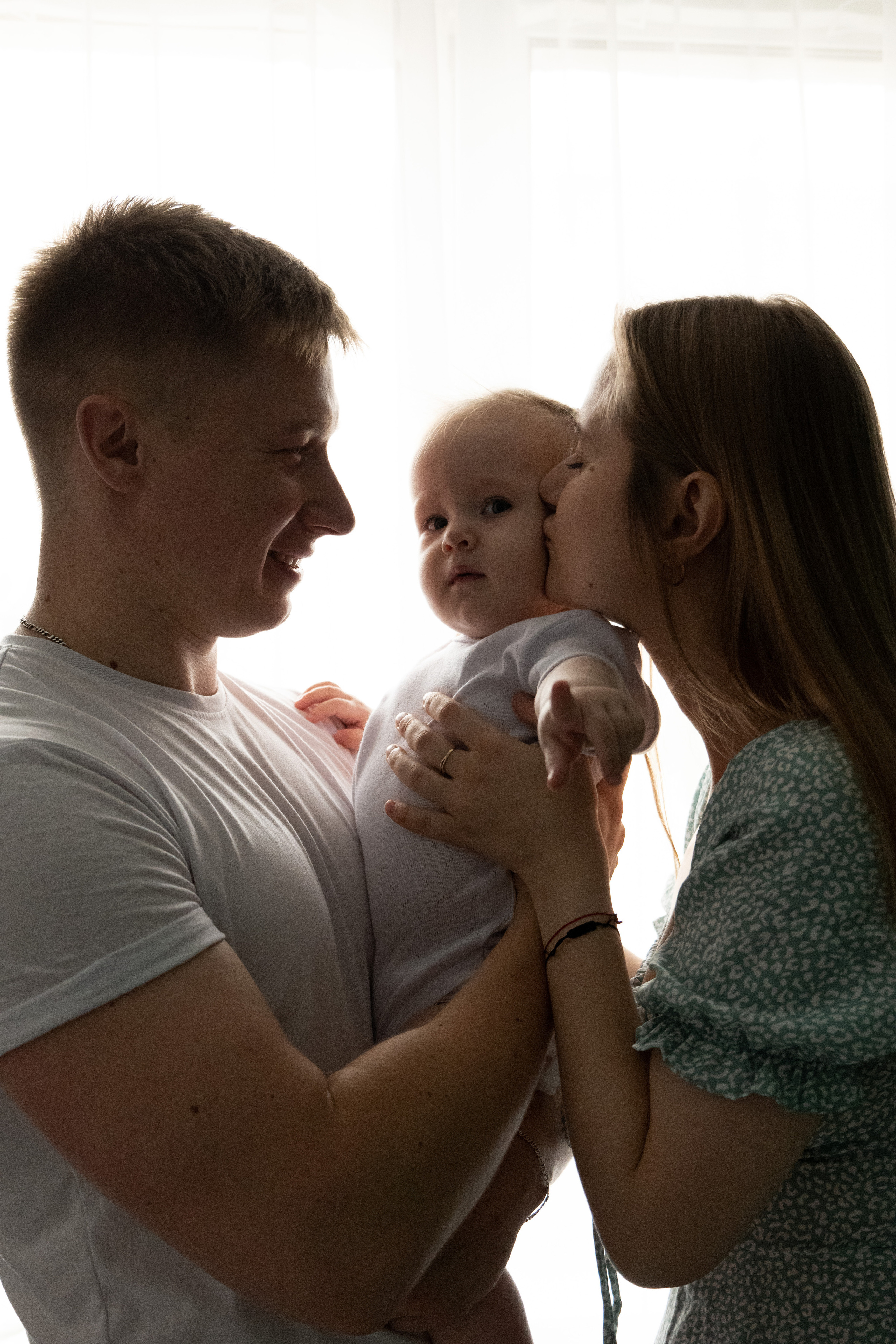 Домашняя фотосессия: «Евочке 1 год». Фотограф видеограф Ольга Василевская