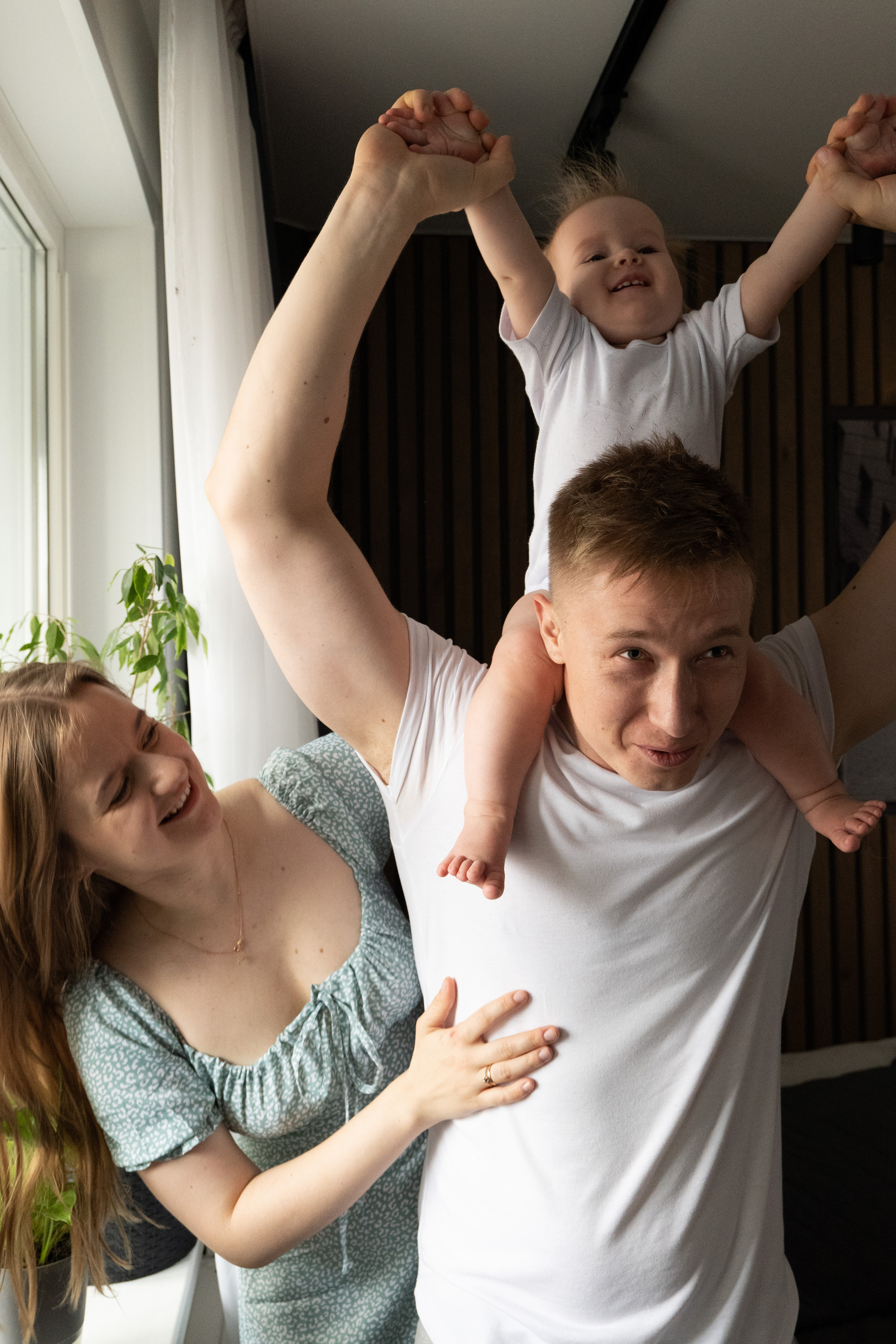 Домашняя фотосессия: «Евочке 1 год». Фотограф видеограф Ольга Василевская