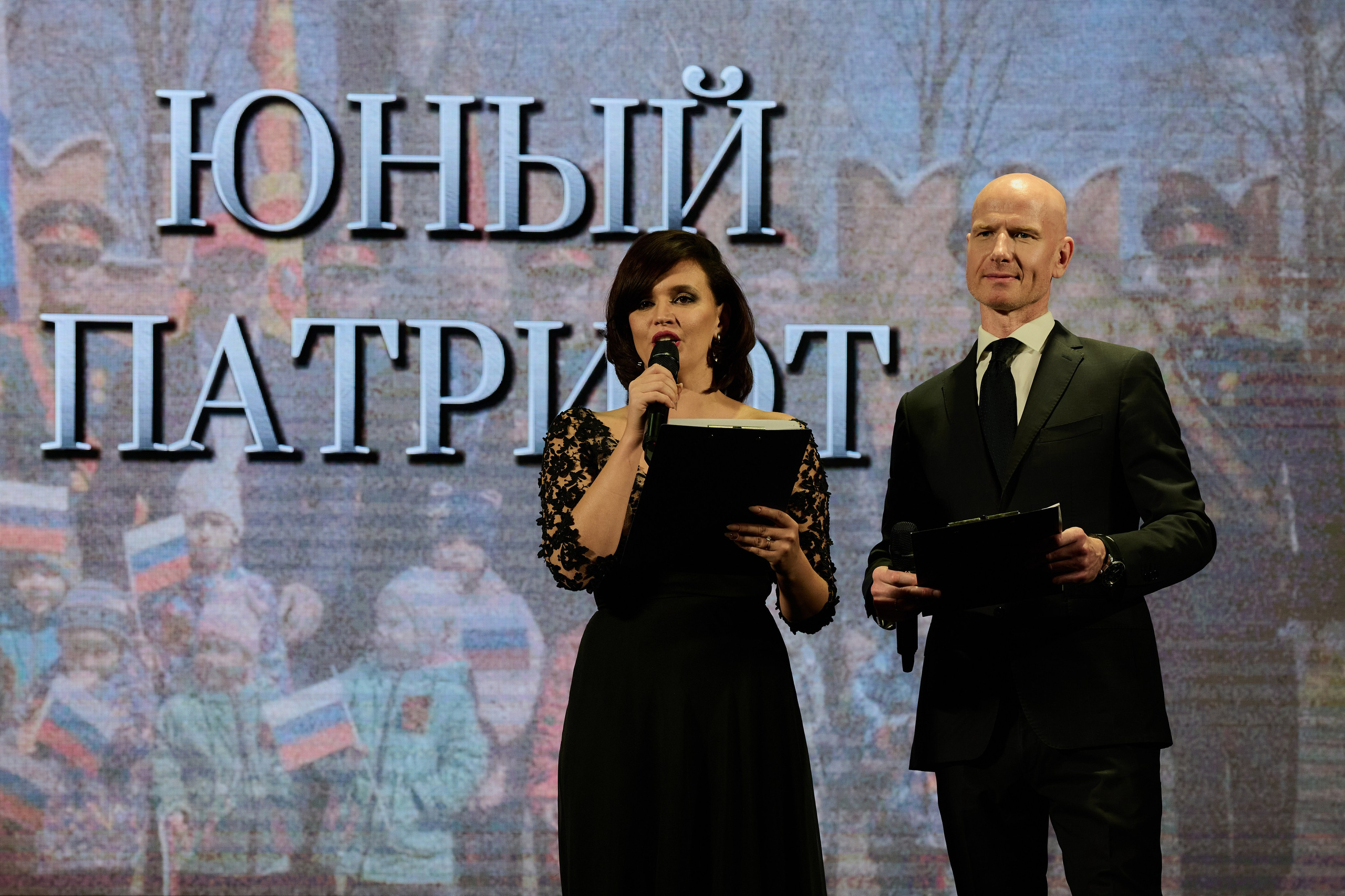 Церемония награждения медалями «Память Героев Отечества». Фотограф Роман Адлер