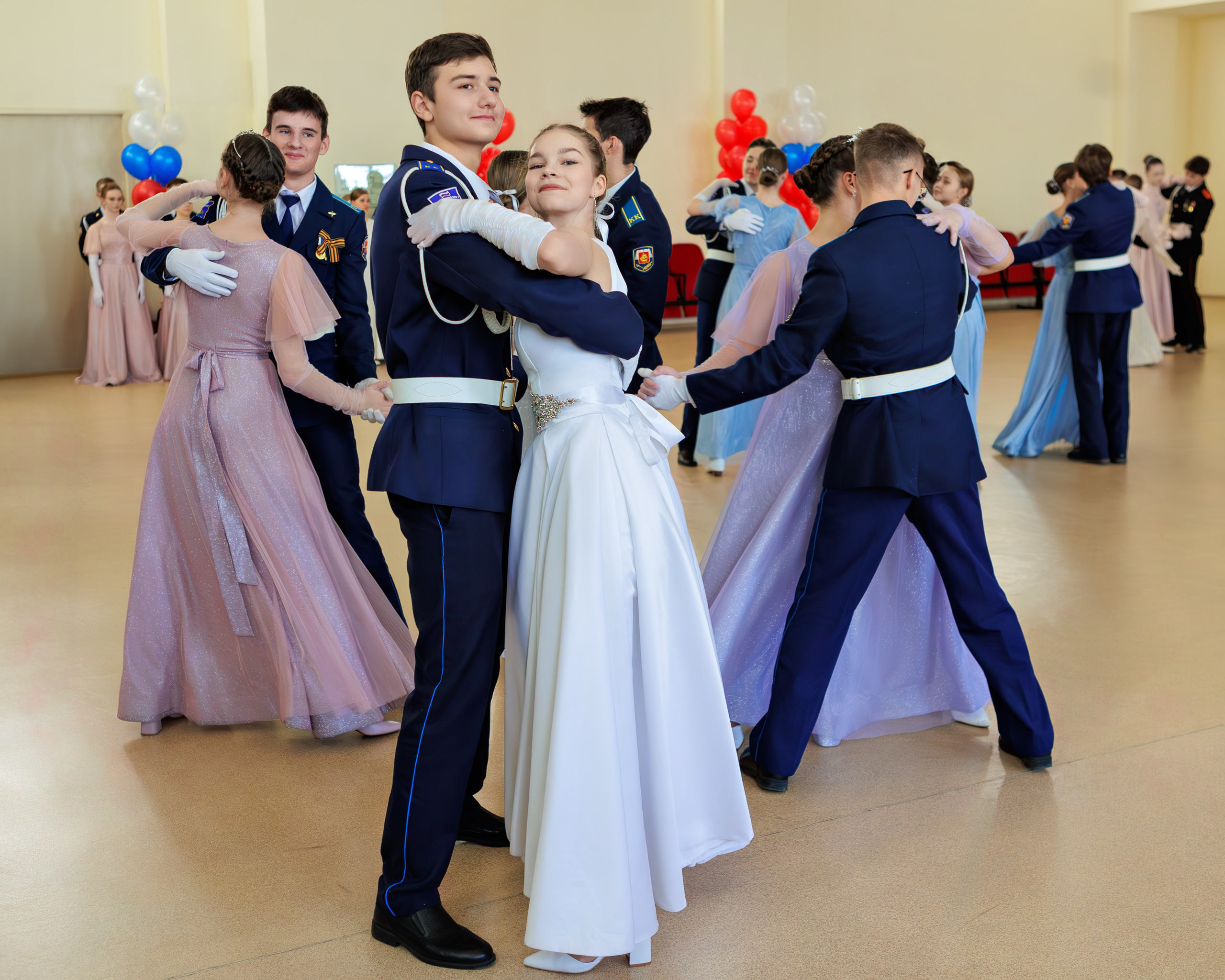Кадетский бал г. Подольск. Выпускные альбомы и школьный фотограф в Подольске, Троицке, Щербинке, Москве и Московской области
