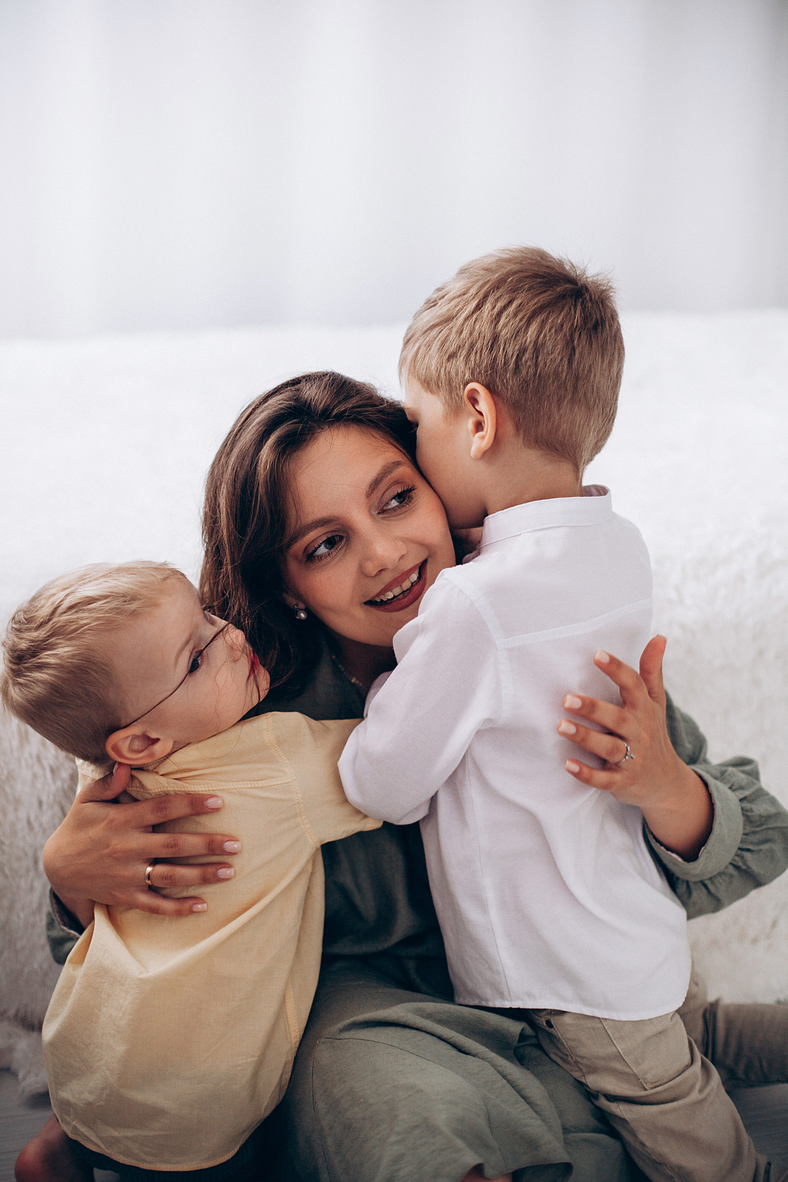 Ангелина и мальчики. Репортажный и детский фотограф в Минске