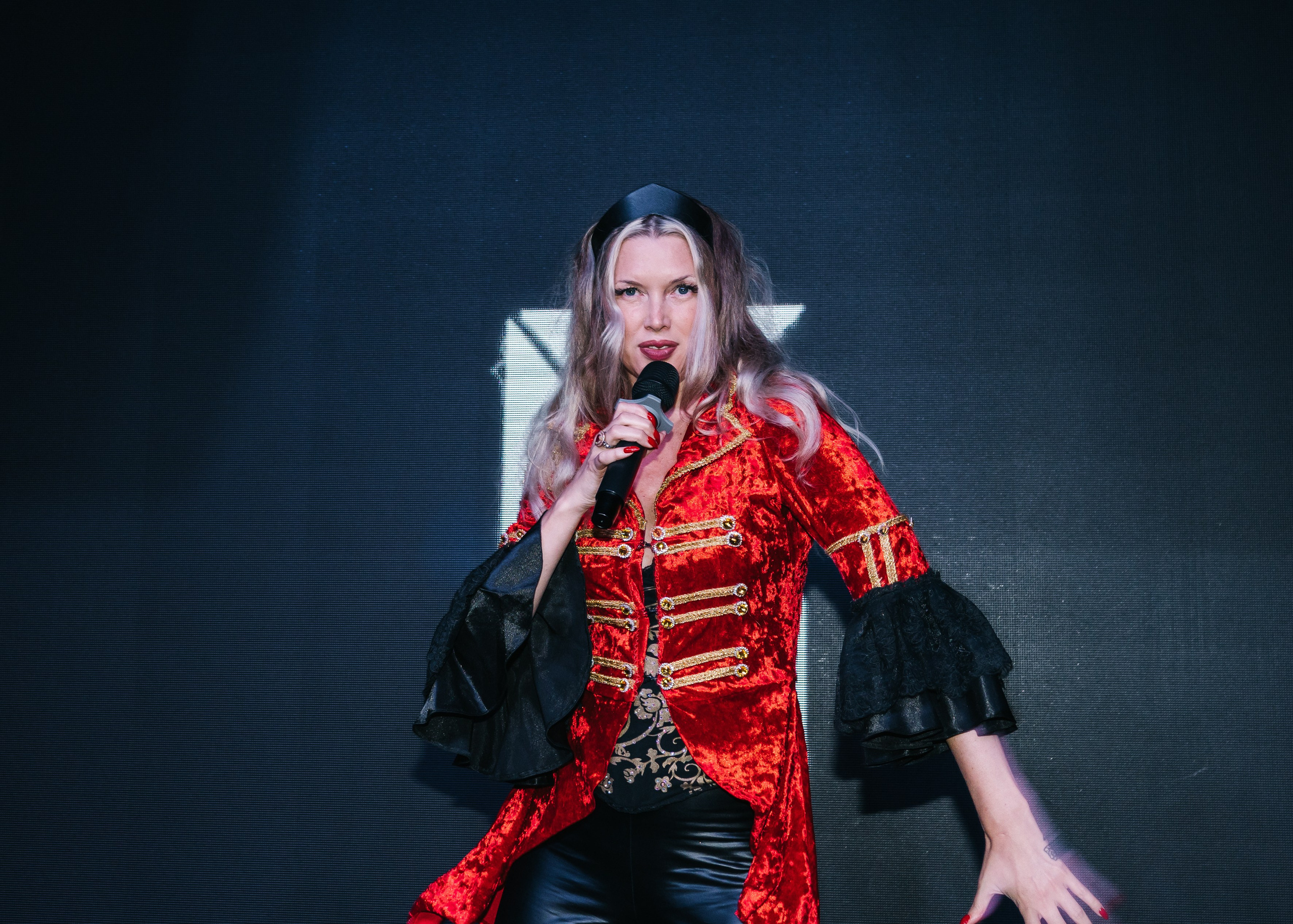 Лаборатория вокала Юлии Свердлик. Женский фотограф в Москве Анастасия Сидорова