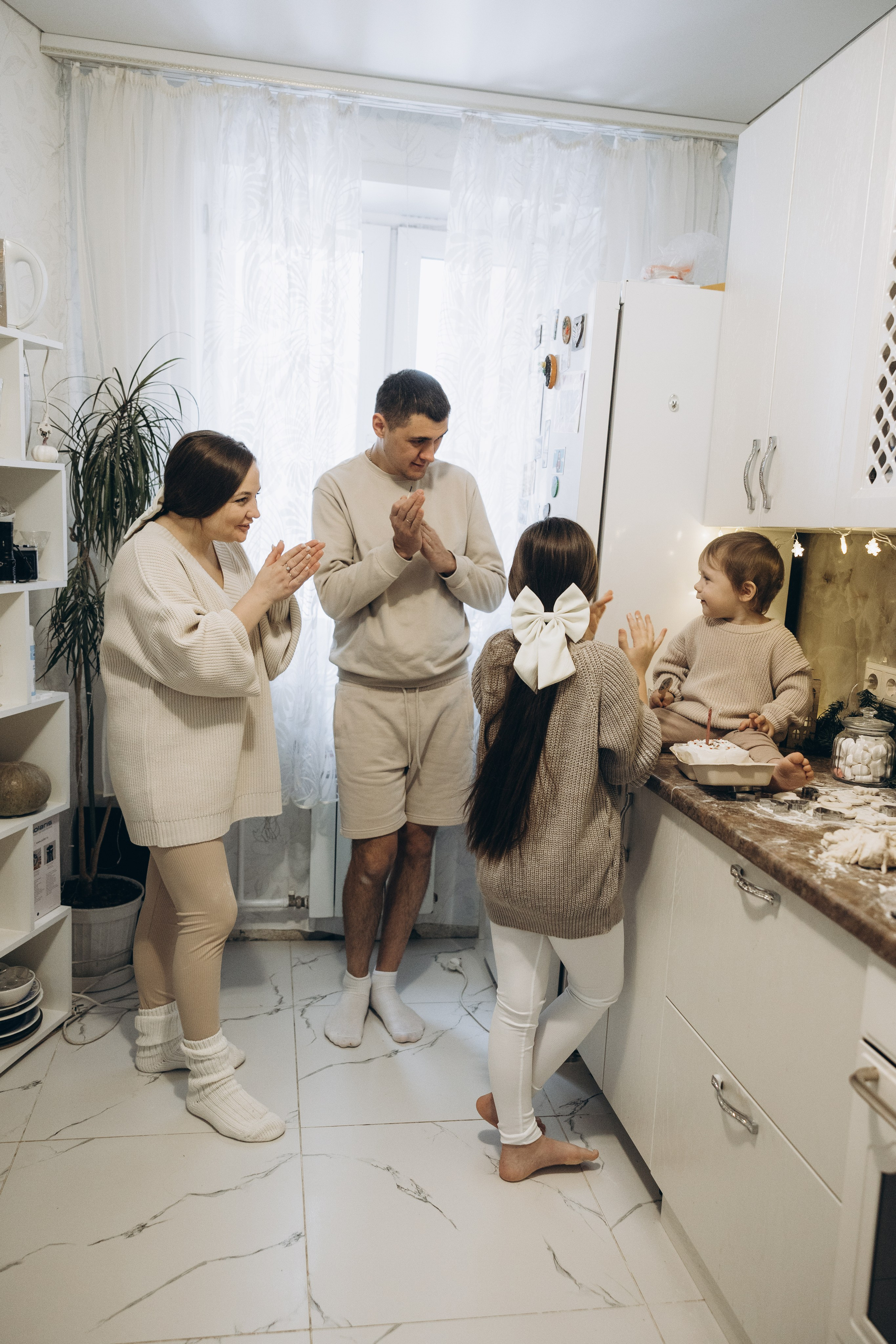 Маша, Дима, Лера и Миша. Семейный фотограф в Москве Виктория Ястребинская