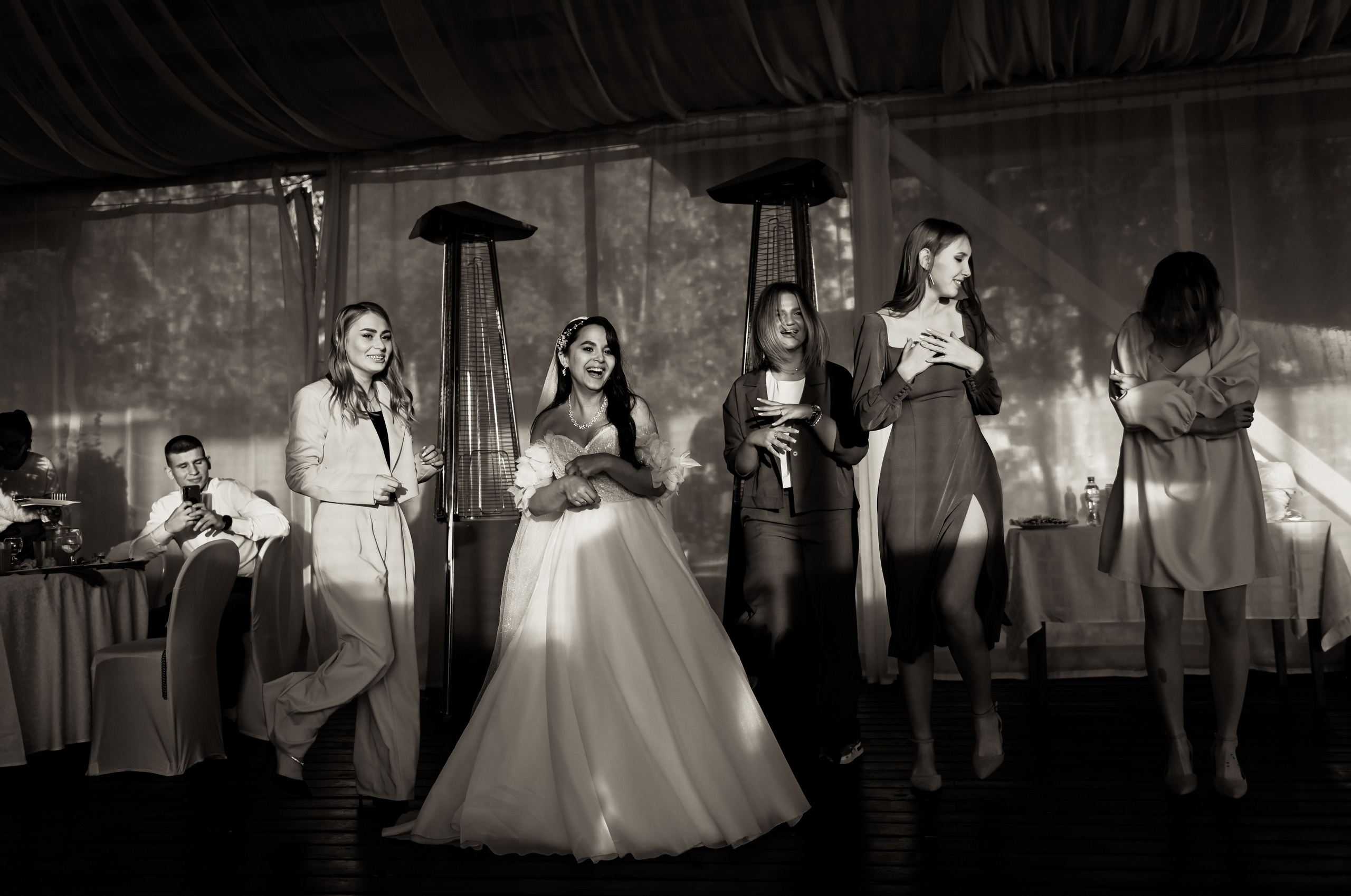 Шикарные ребята Владислав и Анастасия. Свадебный, семейный, детский, контент фотограф в Омске Максим Ильин