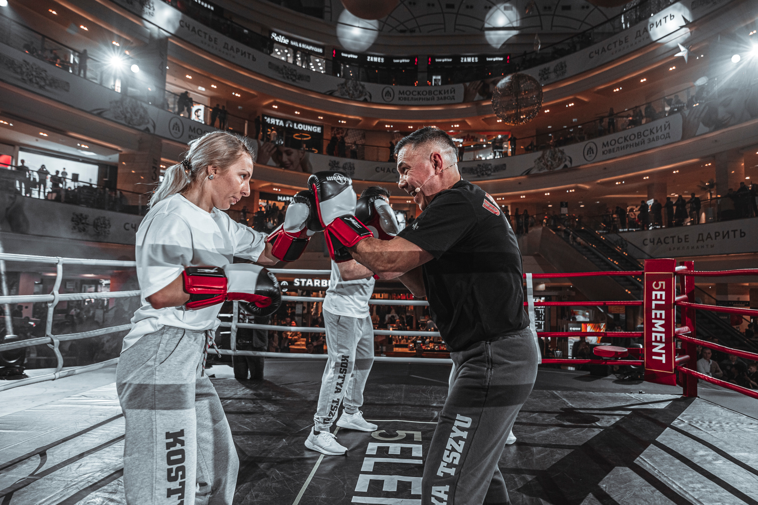 Москва Сити Открытие школы бокса Кости Цзю. Фотограф Андрей Слынченко