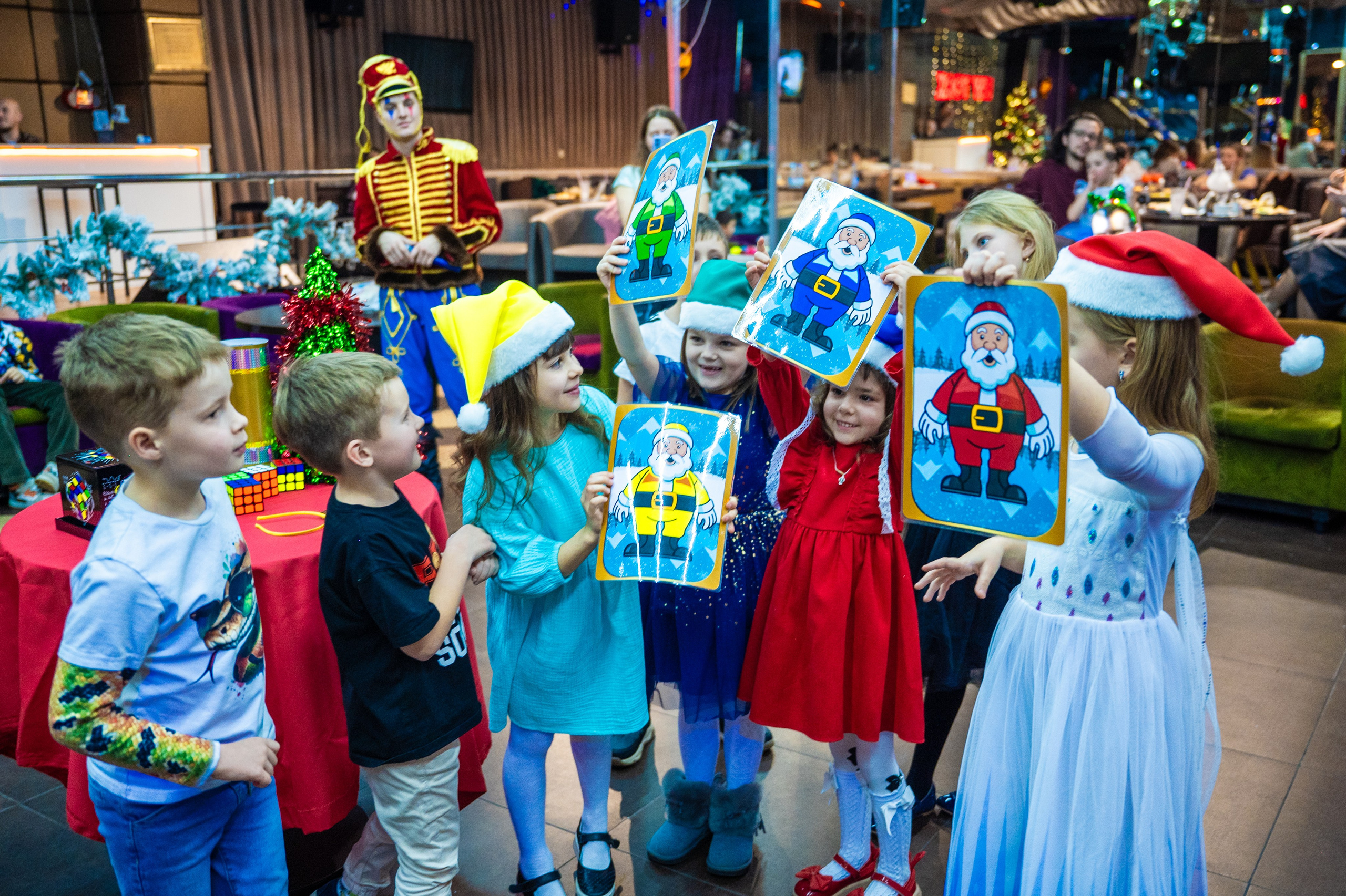 Новогодний цирк. Семейный и детский фотограф в Королеве, Москве и Московской области Строева Анастасия