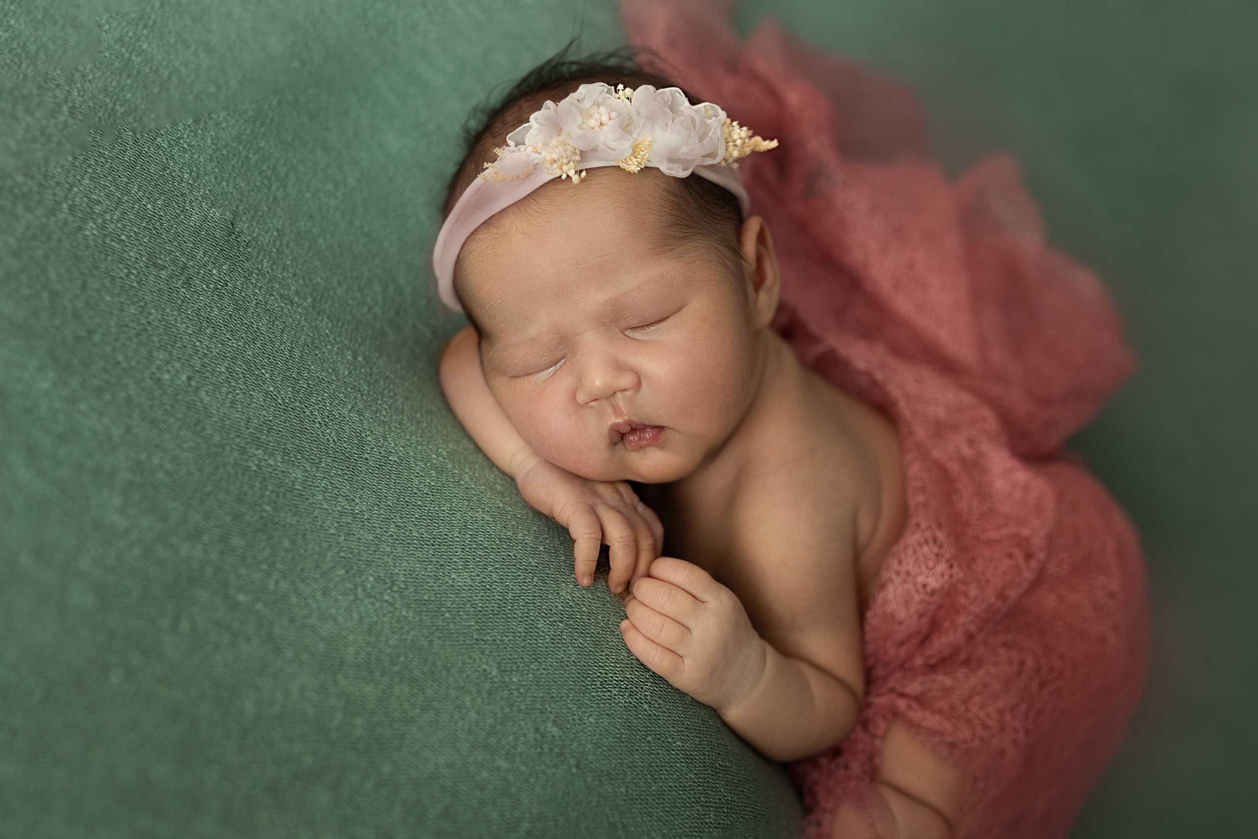 Тамарочка (11 дней). Съемка Таинств Крещения Венчания, детские и семейные съемки в Пензе