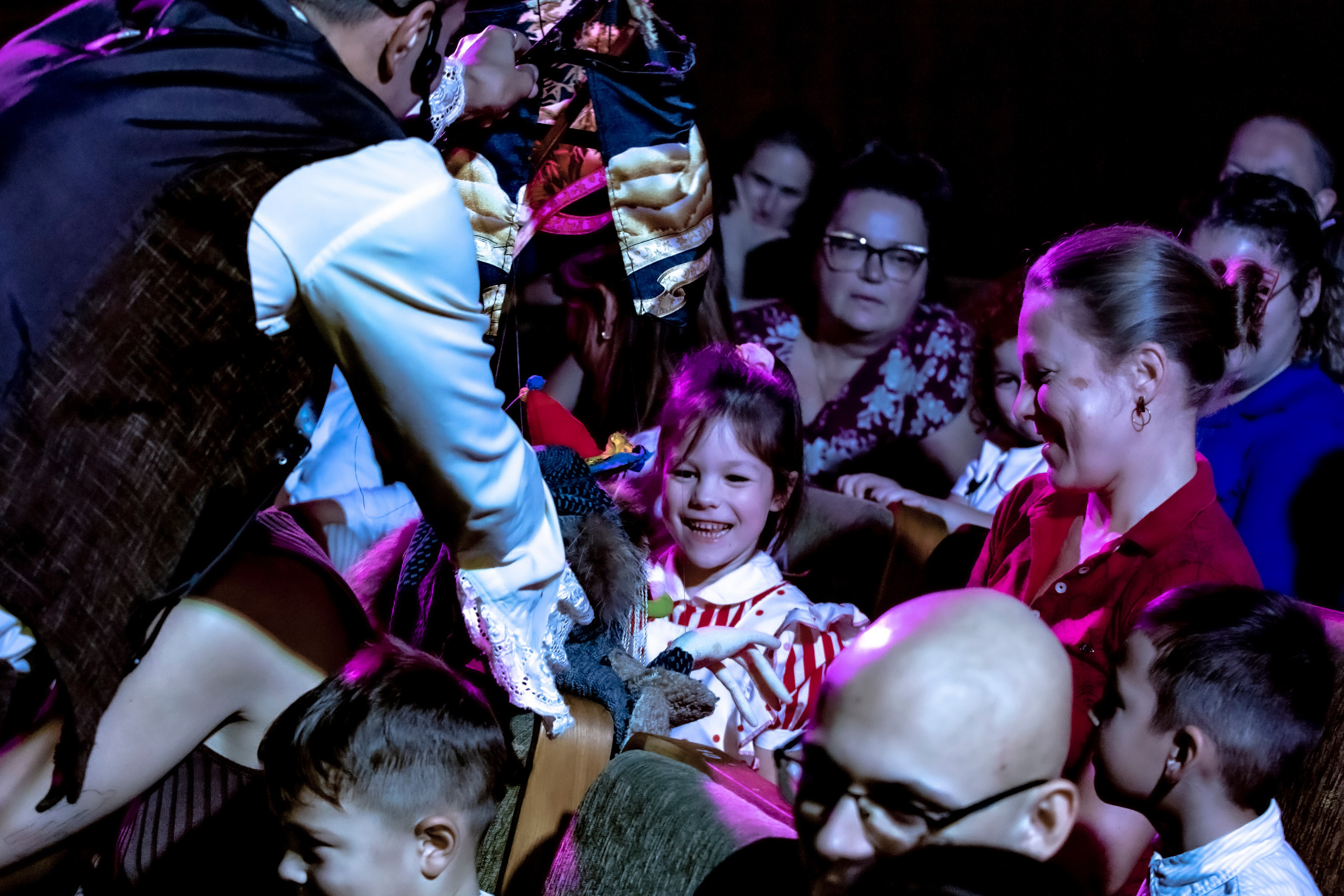 Маленькая ведьма спектакль театра Саквояж. Фотограф в Сочи Юрий Шептаев