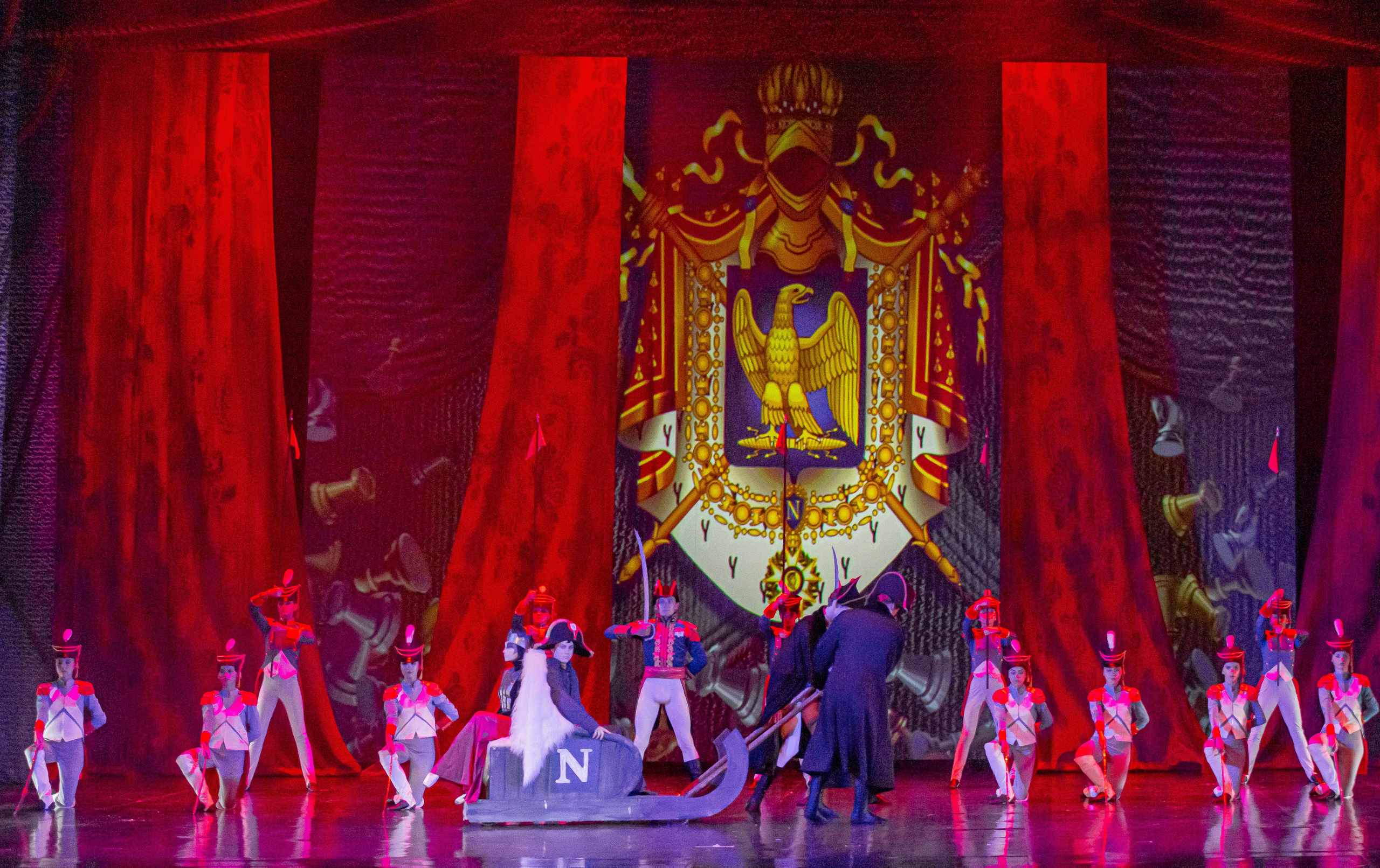 Война и Мир балет Марийского театра оперы и балета на сцене Зимнего театра г. Сочи премьера. Фотограф в Сочи Юрий Шептаев