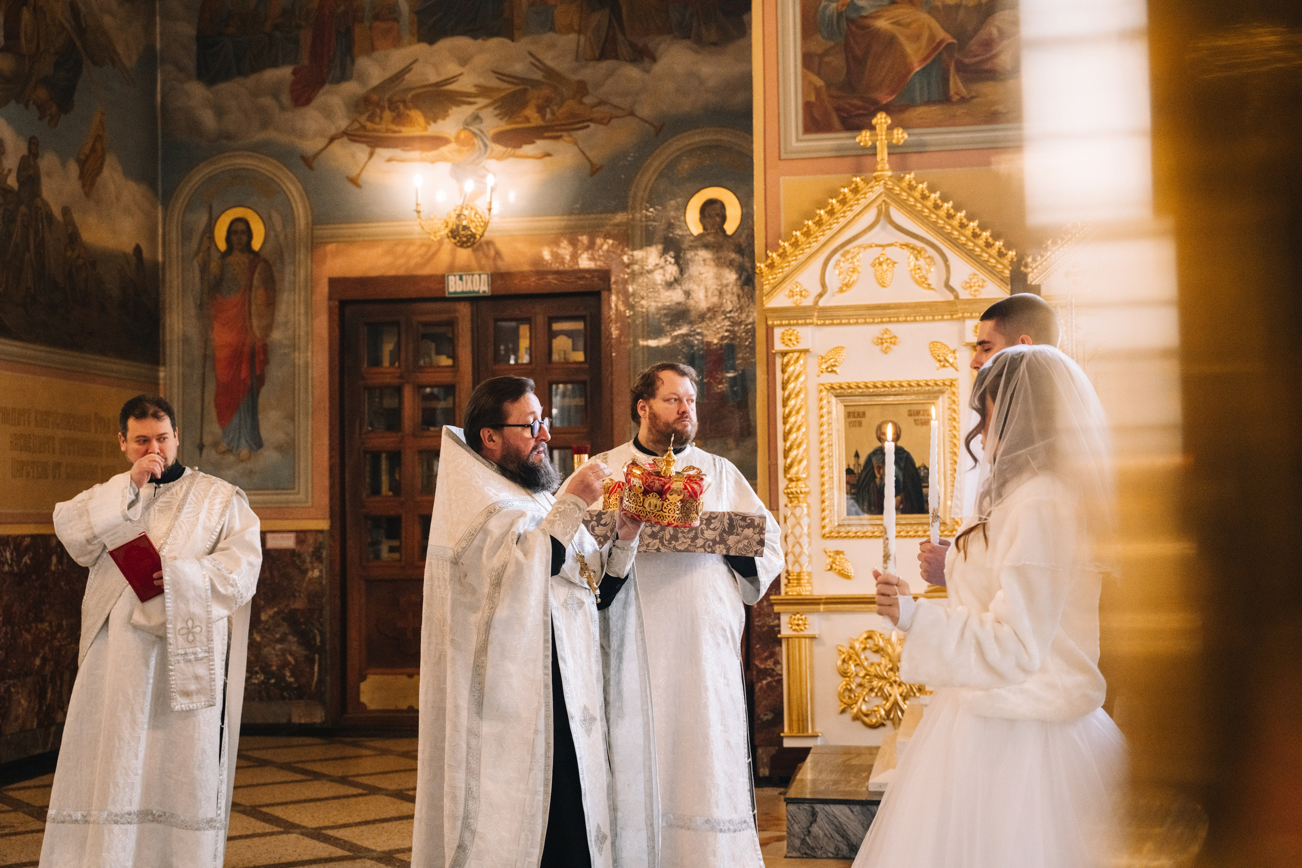 Свадебное портфолио. Дипломированный фотограф в Новосибирске. Фотографирую свадьбы, репортажи, индивидуальные фотосессии, lovestory(семейные)