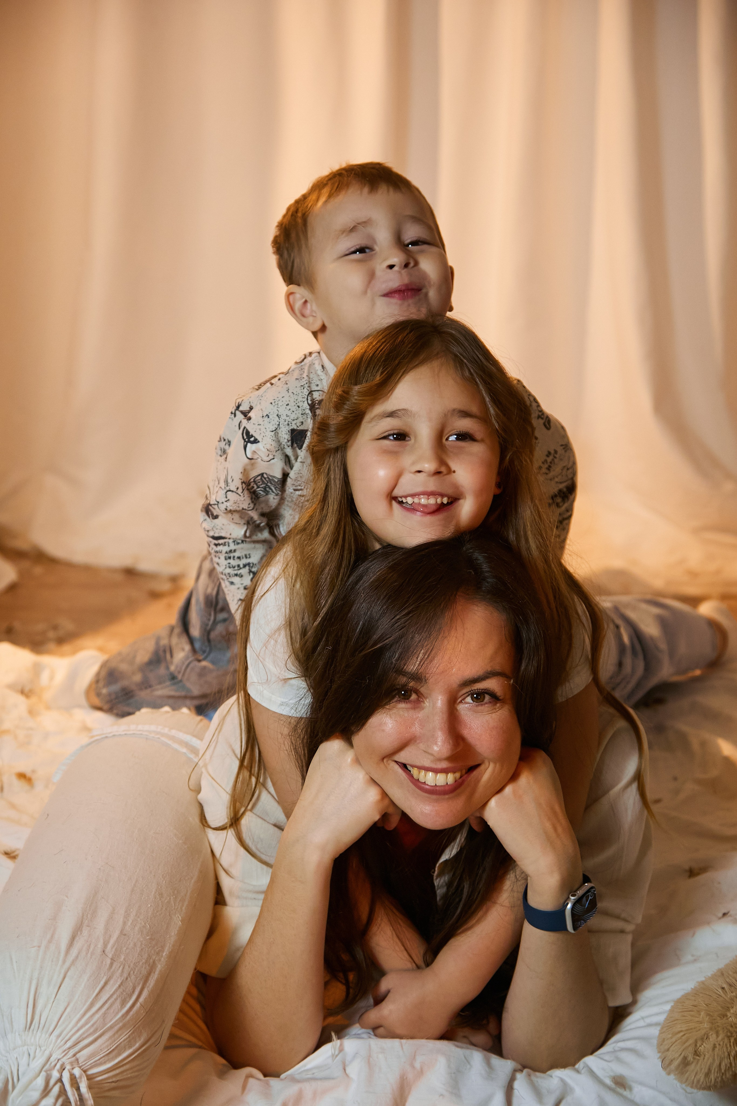 «Бой подушками». Свадебный и креативный фотограф в ЮФО и МСК