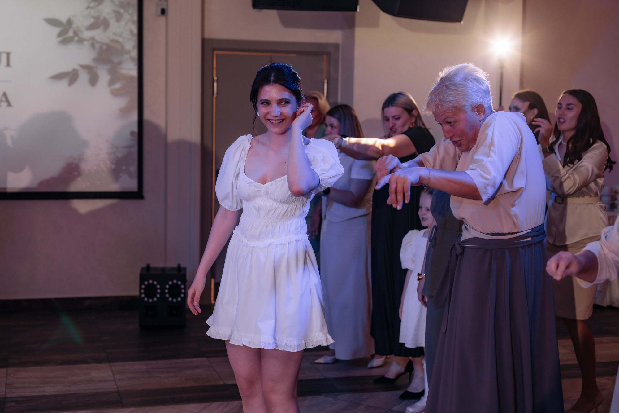 Кирилл и Карина. Свадебный и портретный фотограф в Омске Антон Карев