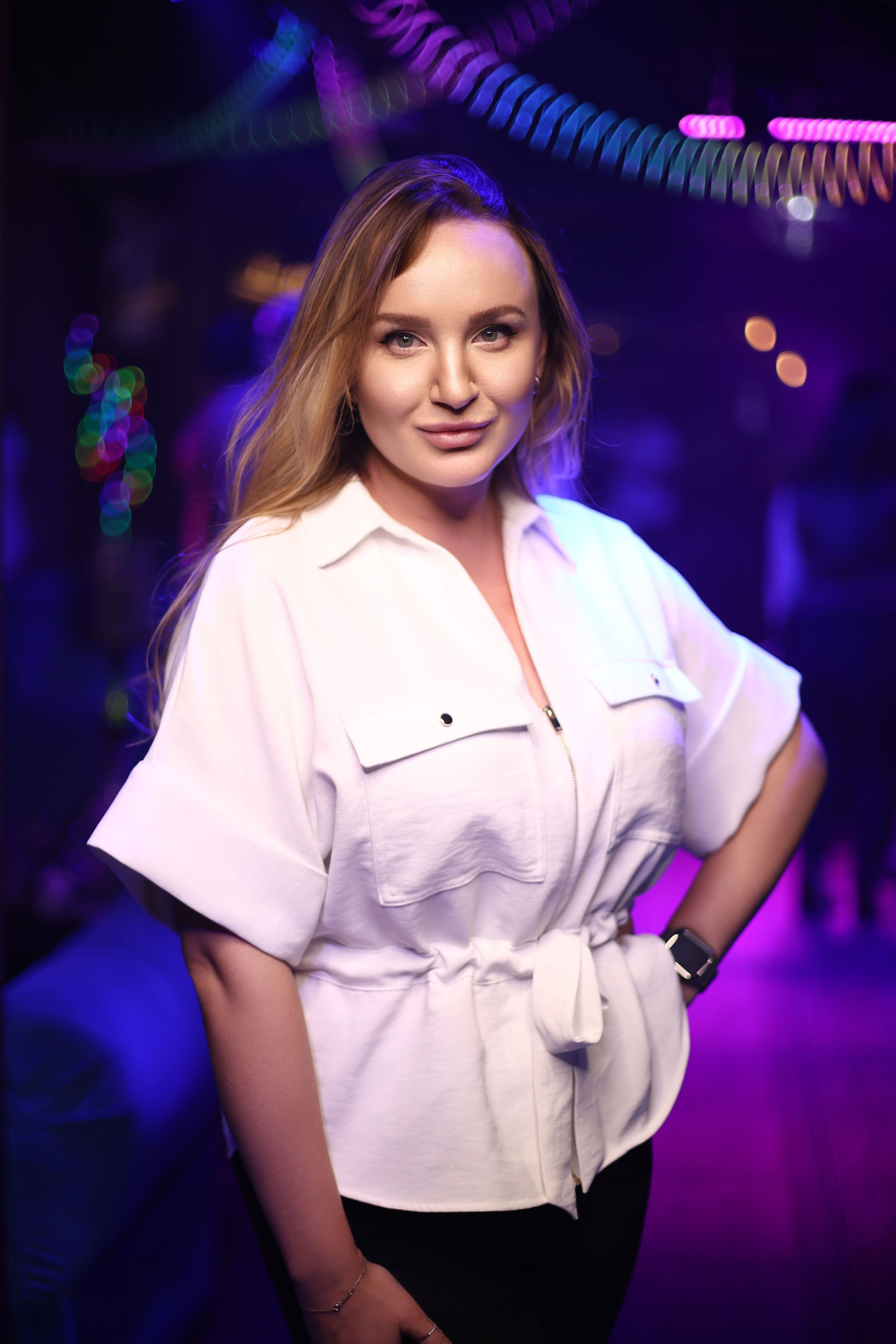 Neon Party 01.08.25. Мята Спортивная — Кальянная, караоке, бар в Минске