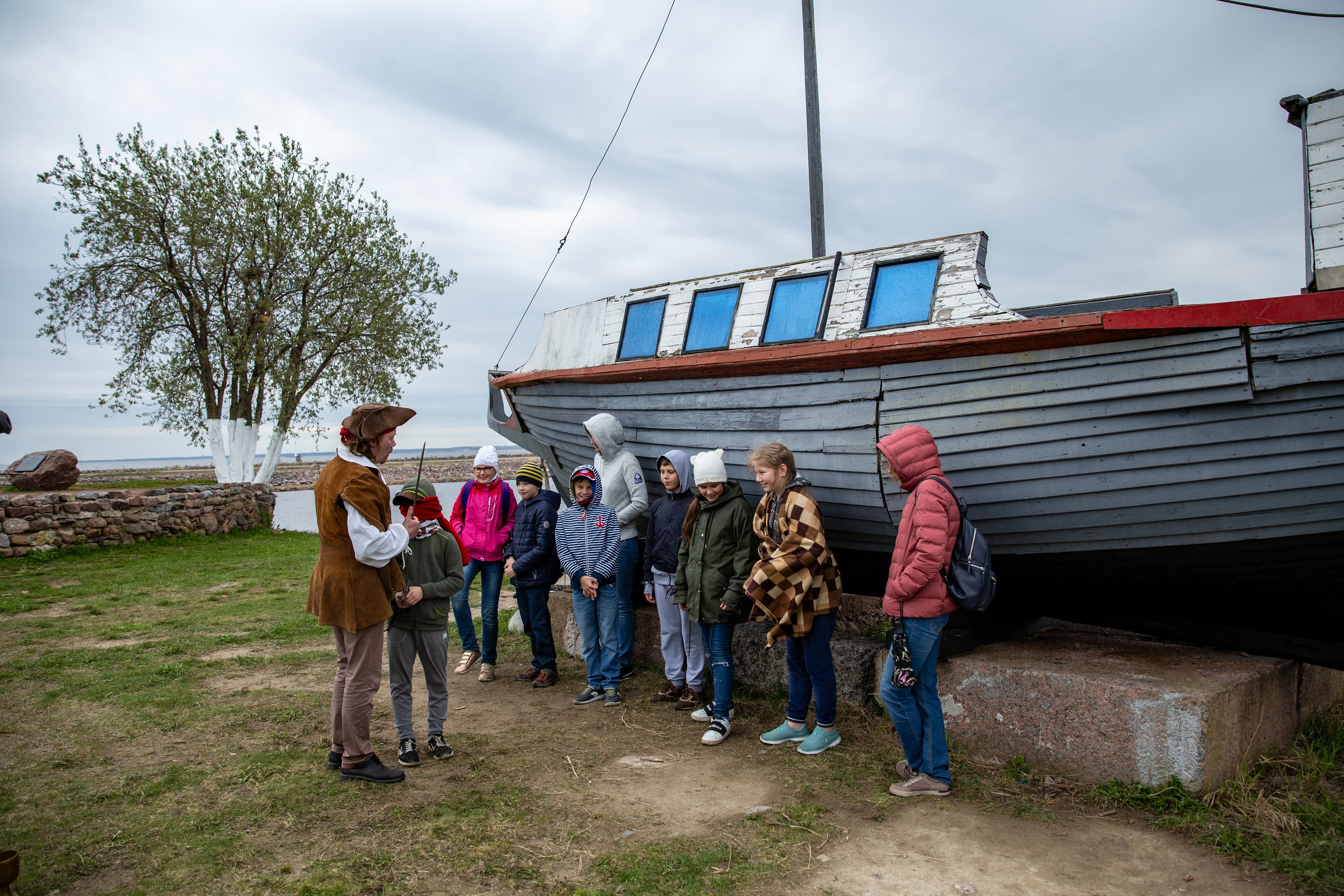Выпускной 4 класс. Форд Боярд. Фотограф в Санкт-Петербурге Закута Ольга