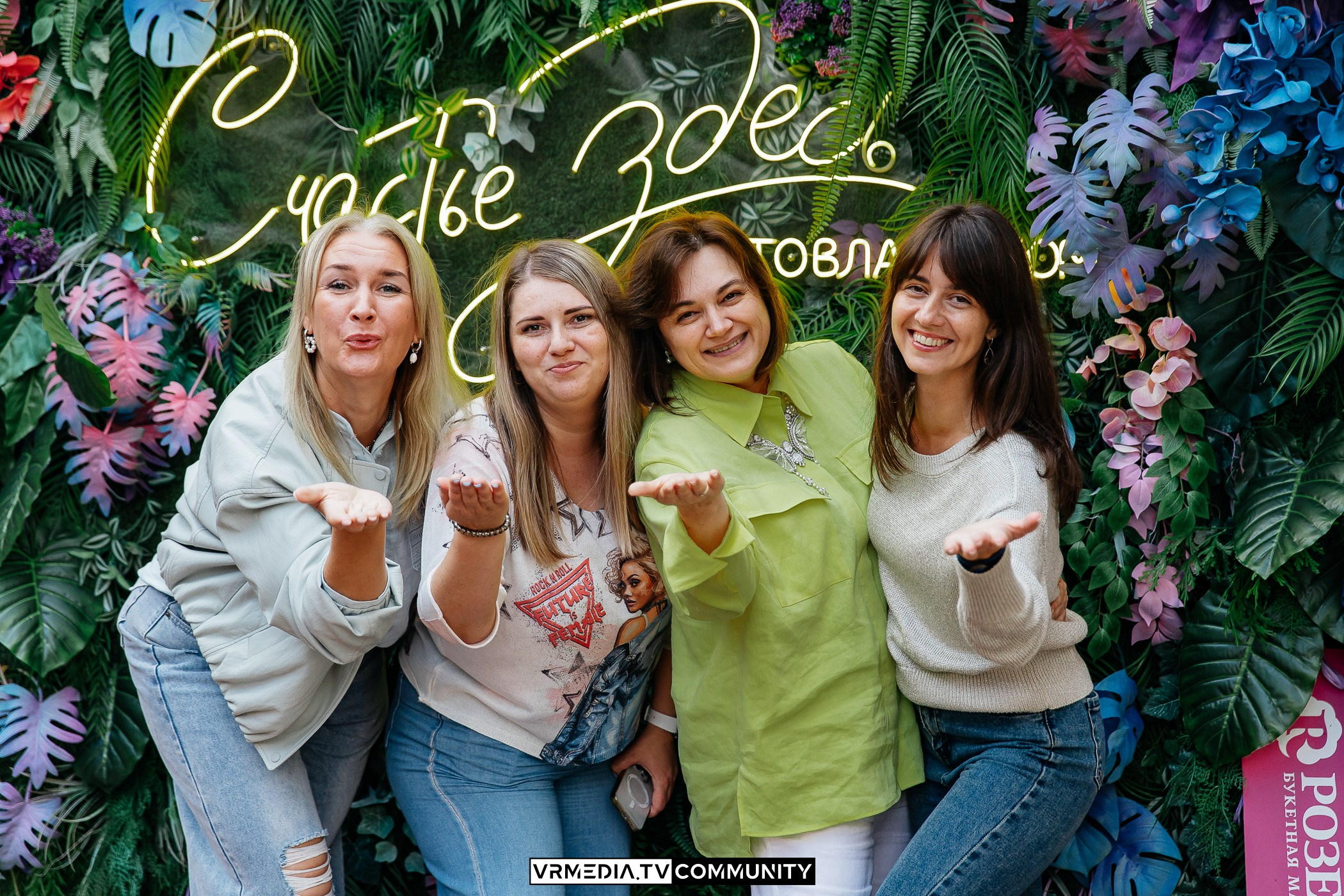 Ресторан «Лазурный Берег»: День строителя